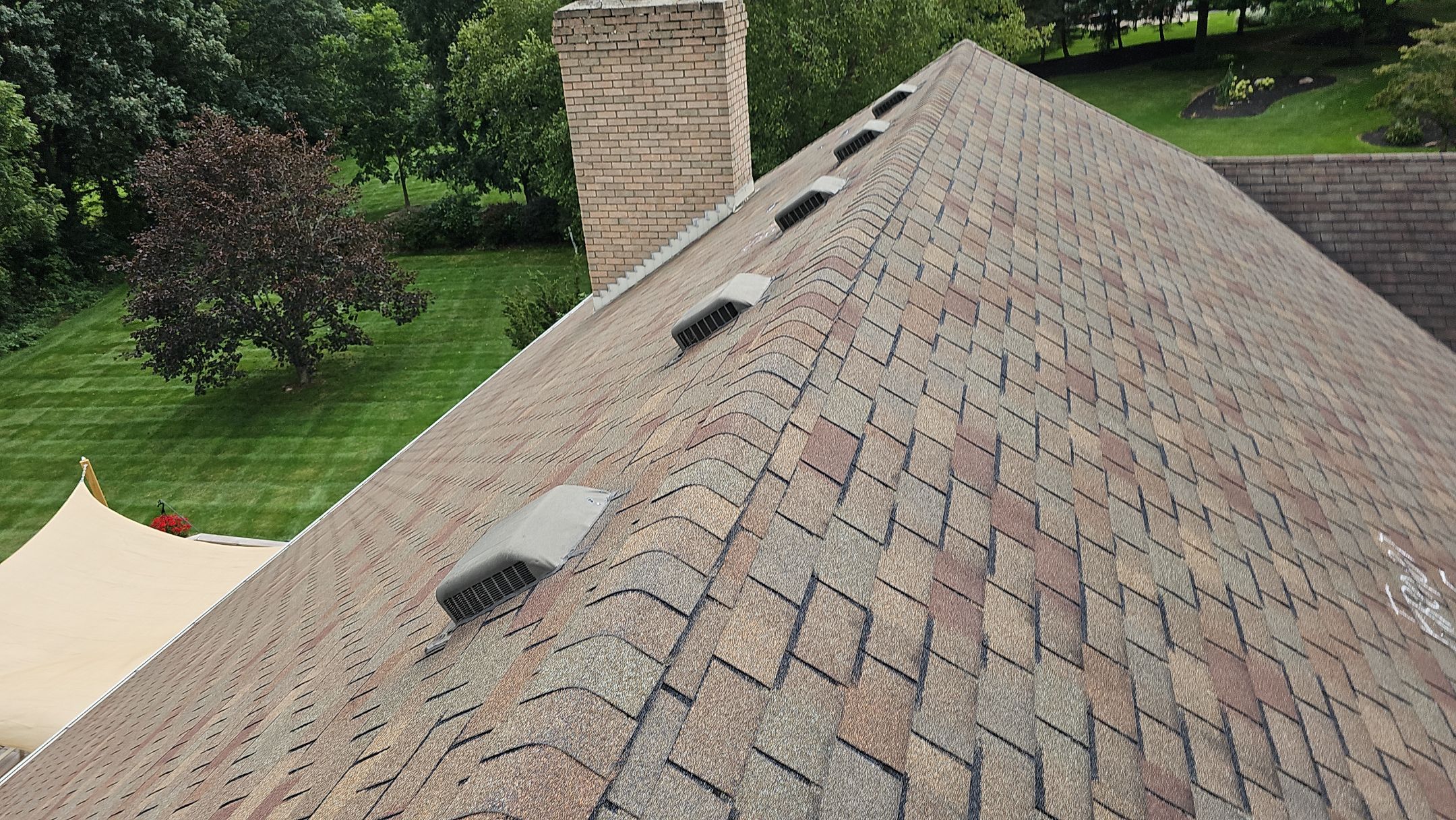 ATLAS PINNACLE COLOR: BLACK SHADOW, DRIP EDGE: BLACK by Eagle Eye Roofing