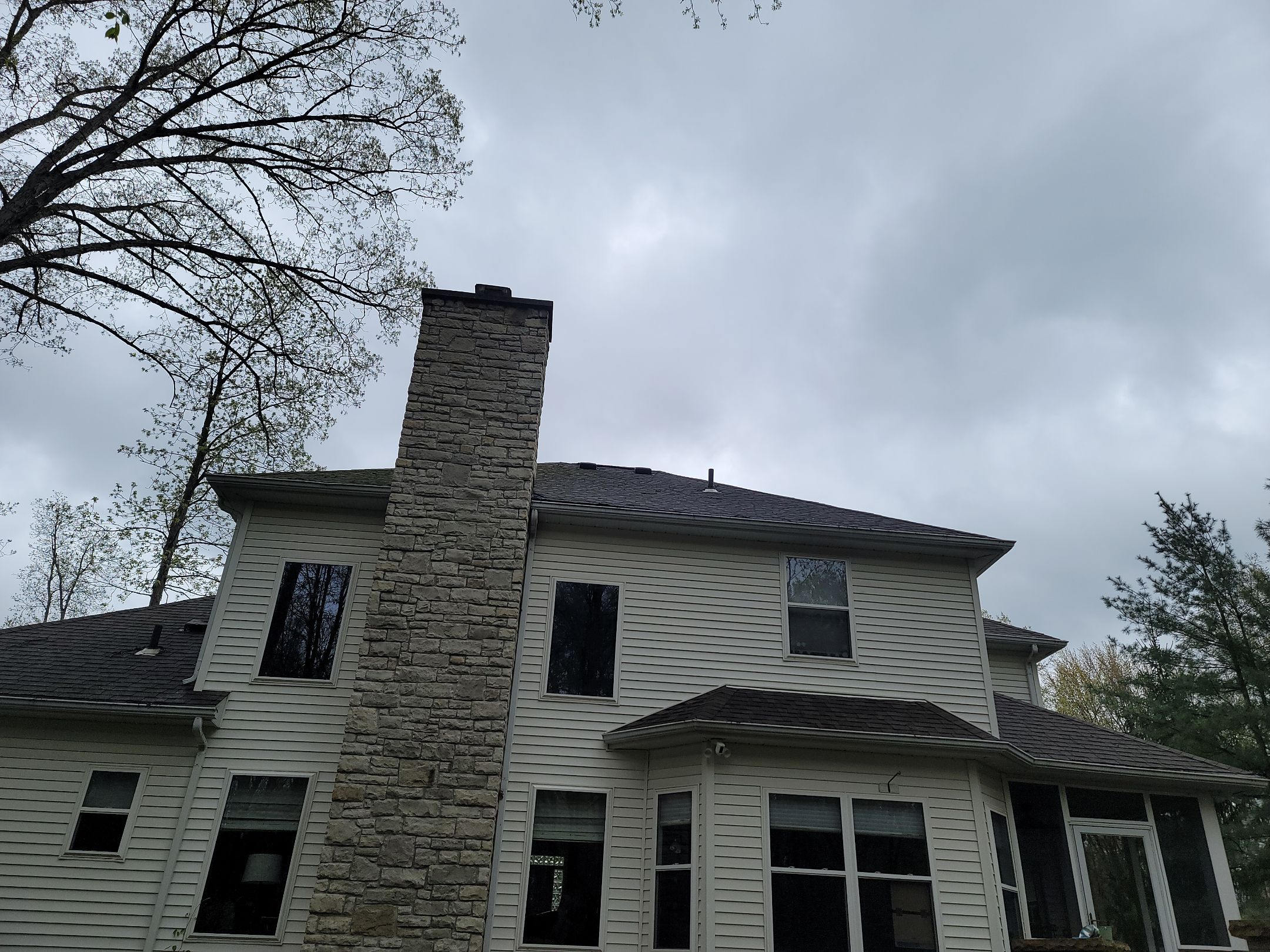 ATLAS PINNACLE COLOR: BLACK SHADOW by Eagle Eye Roofing