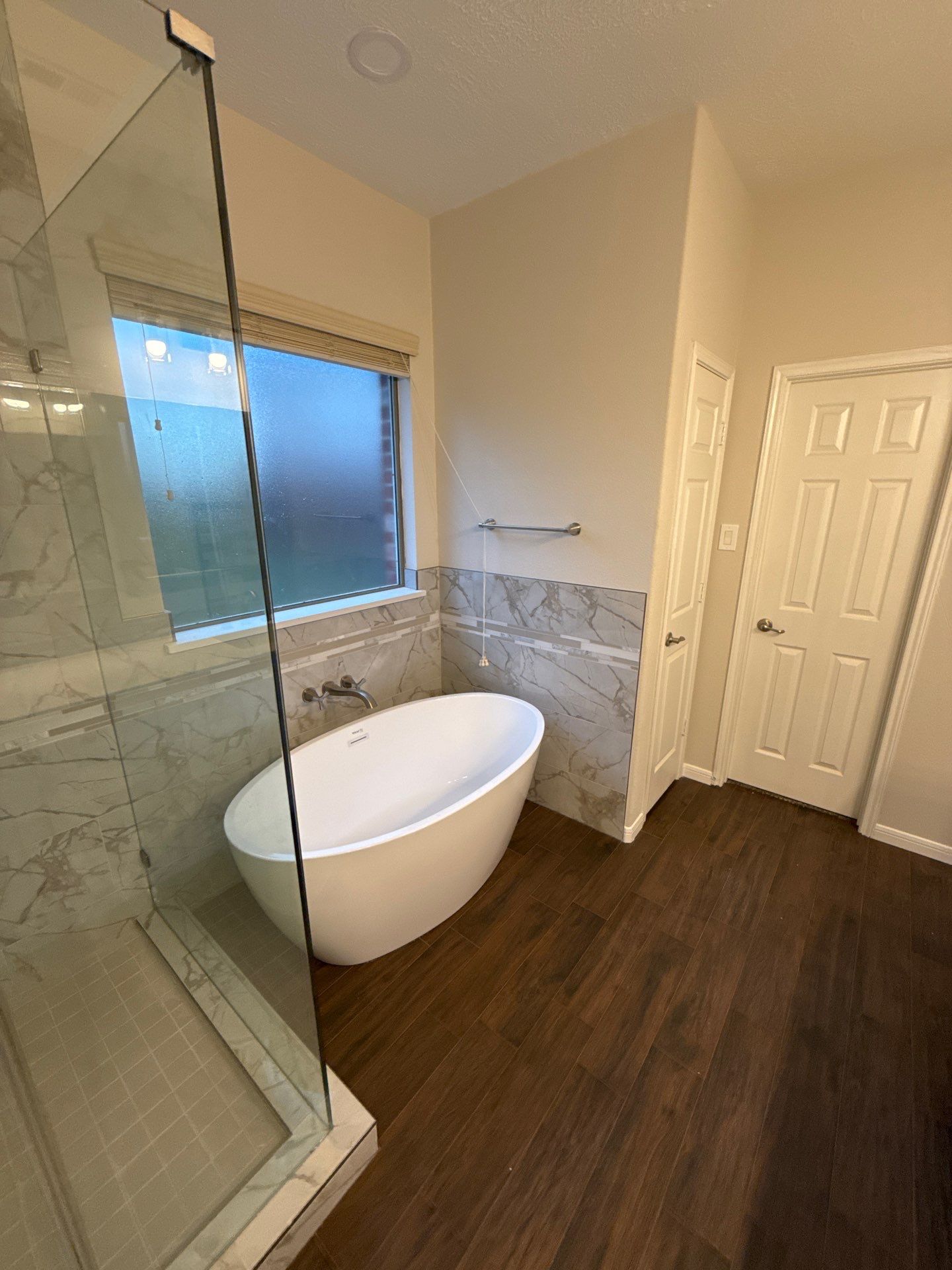 Bathroom and Ktichen Remodel in The Woodlands by SophAlx LLC