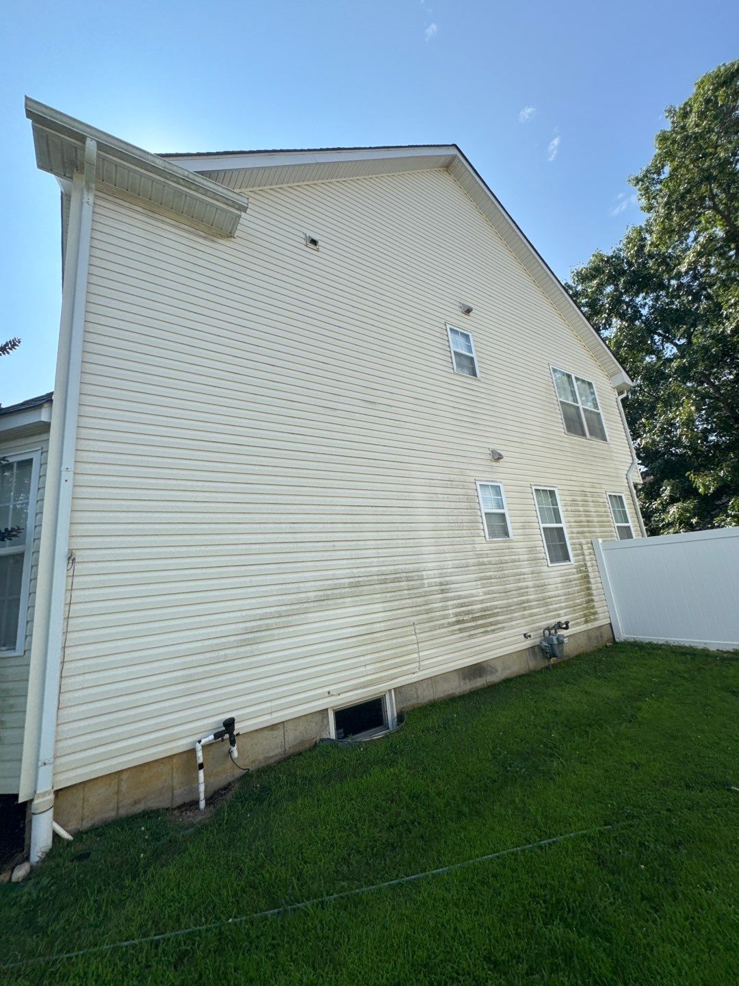 Residential Cleaning using House SoftWash by SJ Exterior