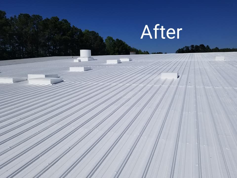 Project by Commercial Roofing Pros  by Commercial Roofing Pros 