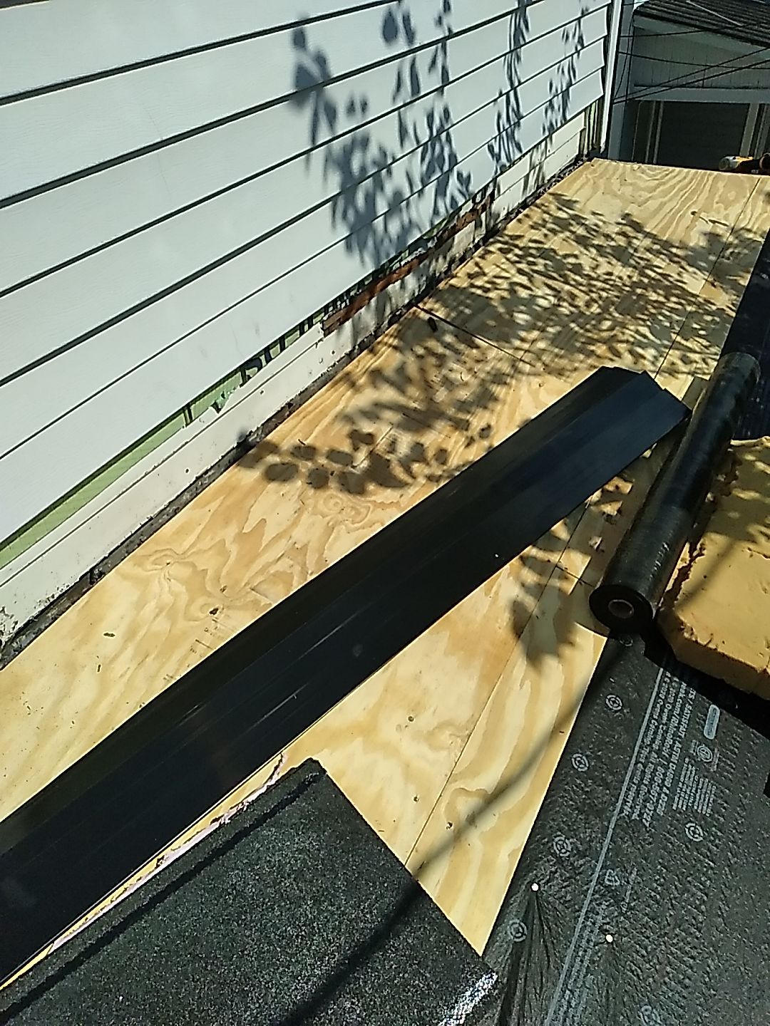 Residential Roofing Installation using Owens Corning® Oakridge Estate Gray by Indigo State Roofing