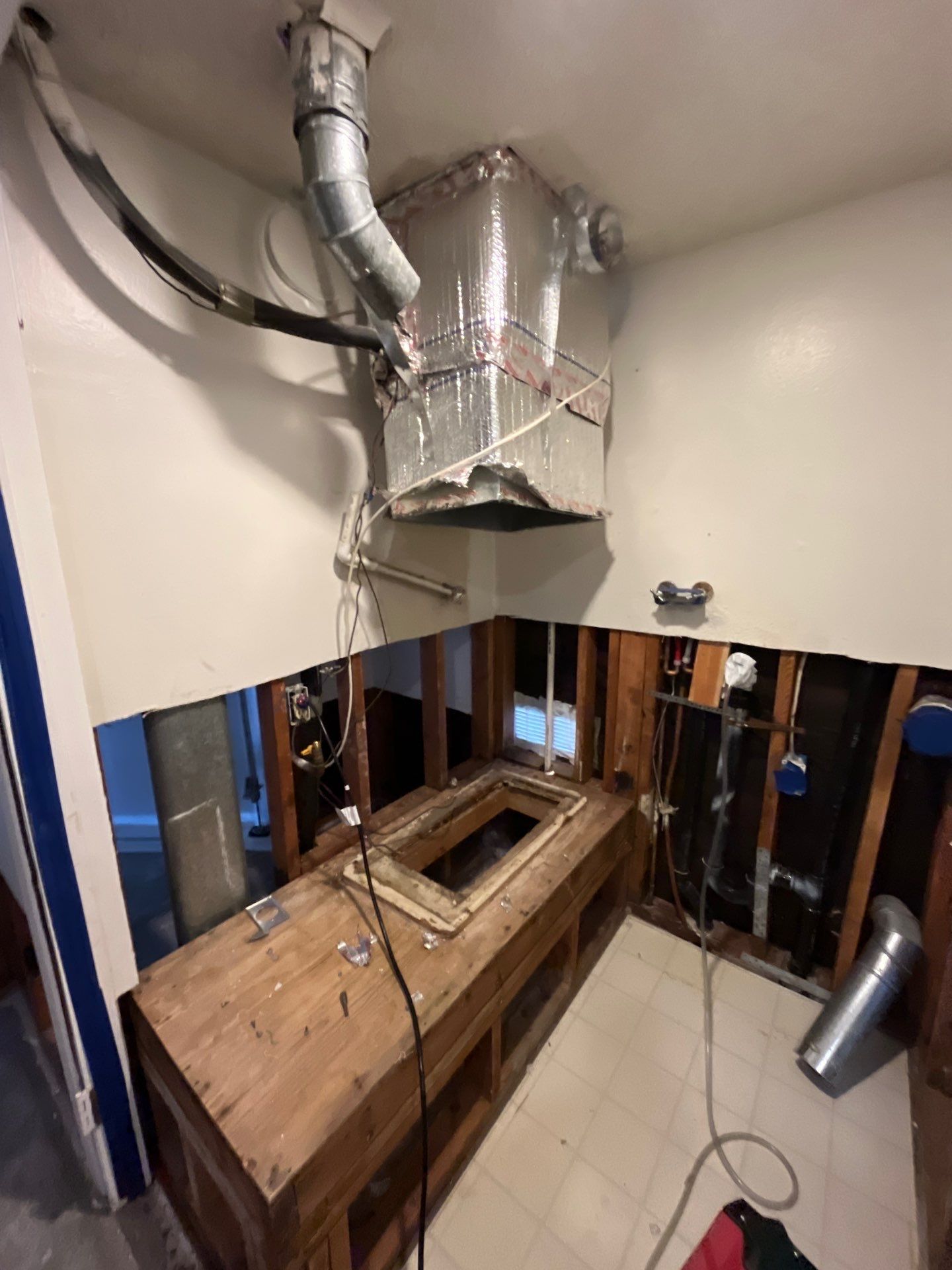Mold Remediation & Rebuild in Laguna Niguel by One Stop Source
