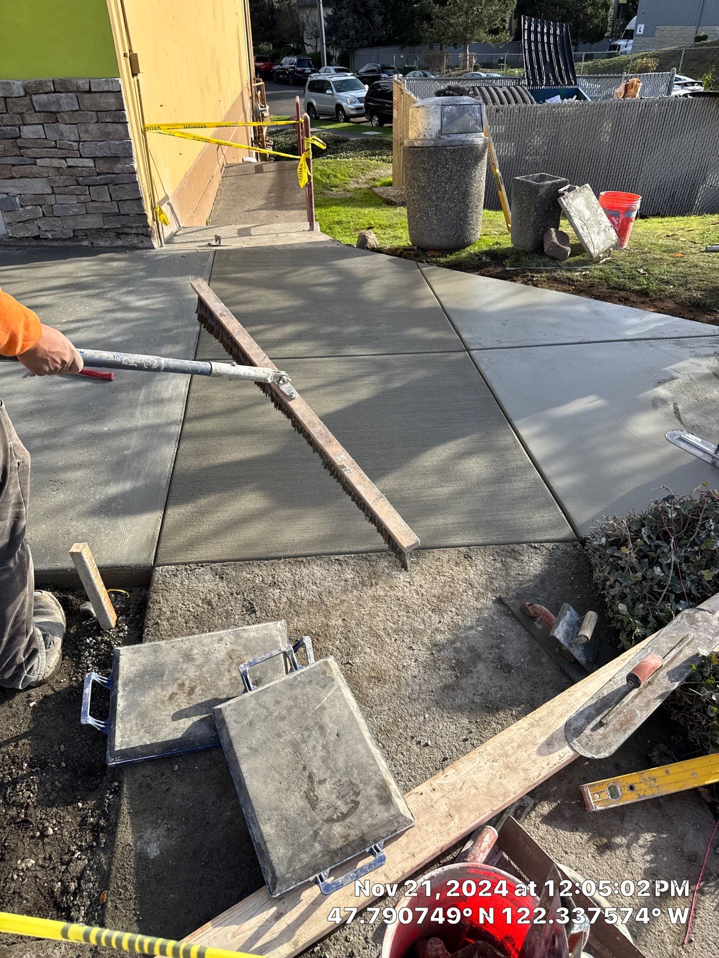 Concrete Sidewalk & Walkway |  by Jireh Asphalt & Concrete Inc 