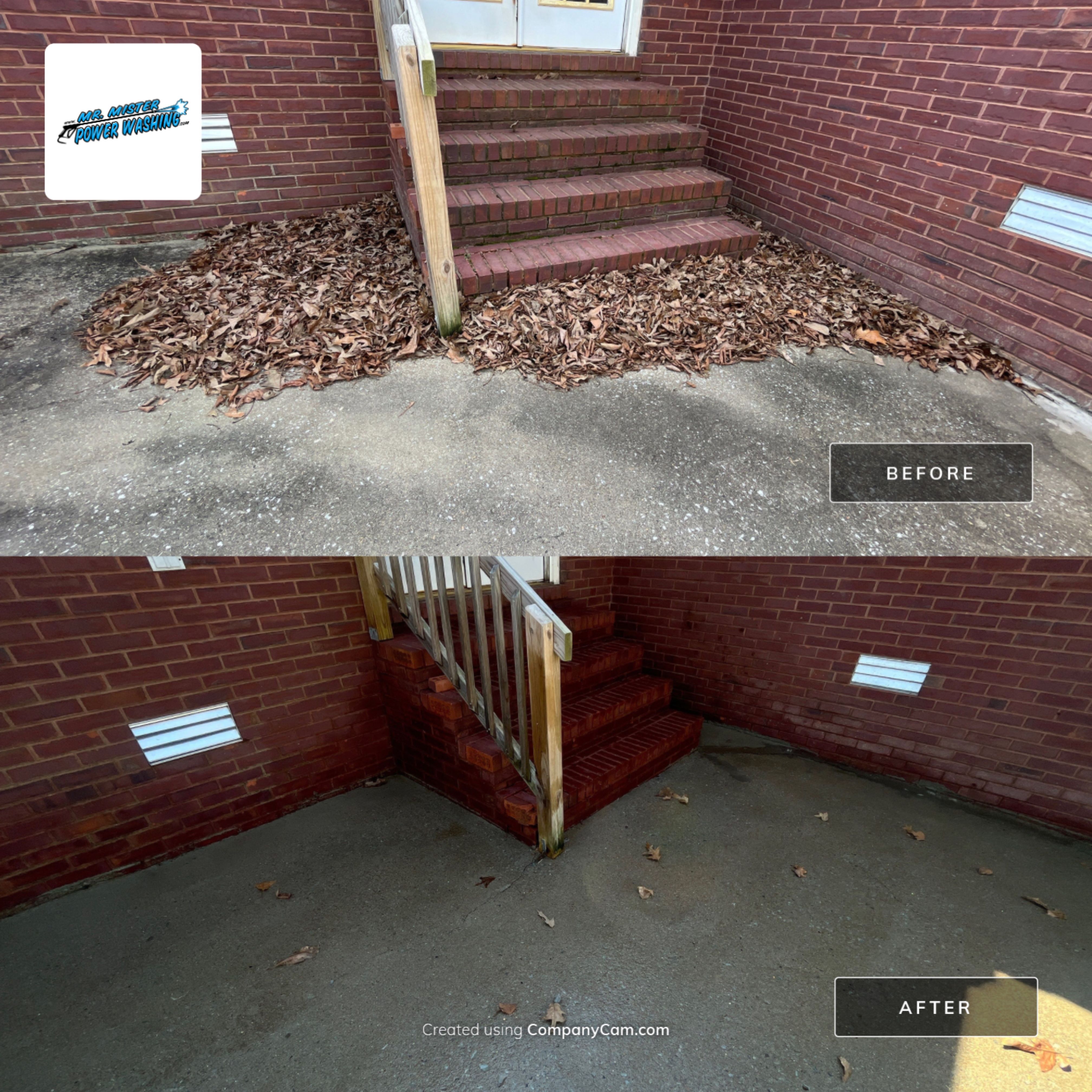 Kimberly's House by Mr. Mister Power Washing