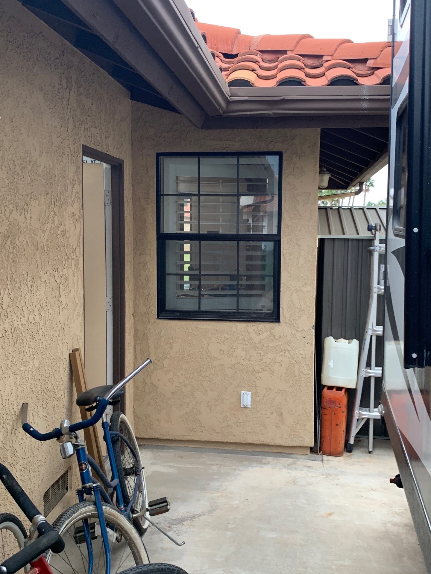 Window Installation using Milgard by American Window Company