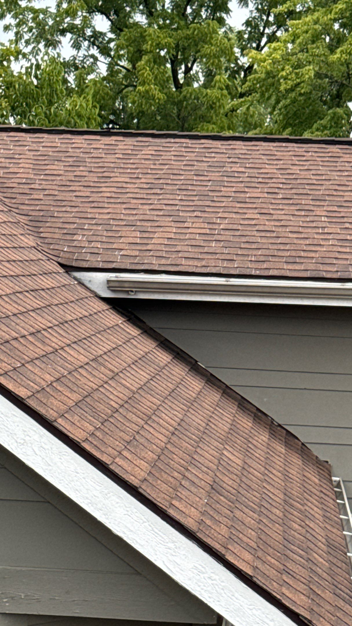 Roof Replacement using CertainTeed Landmark by 180 Contractors