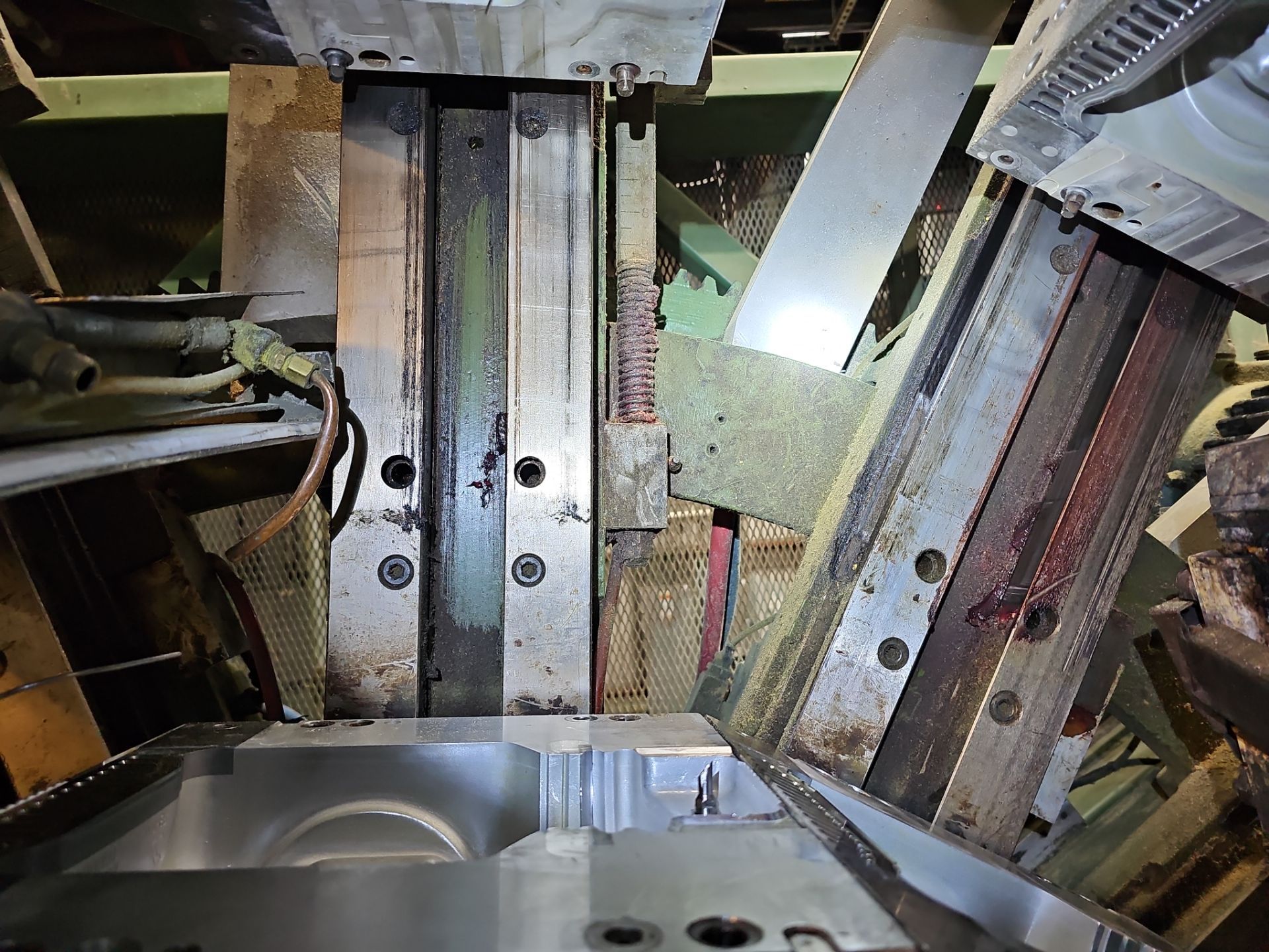 Project in Santa Ana by Altium Packaging