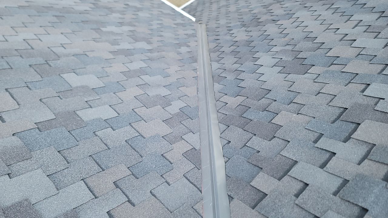 Parker McKean House  by Jireh 7 Roofing 