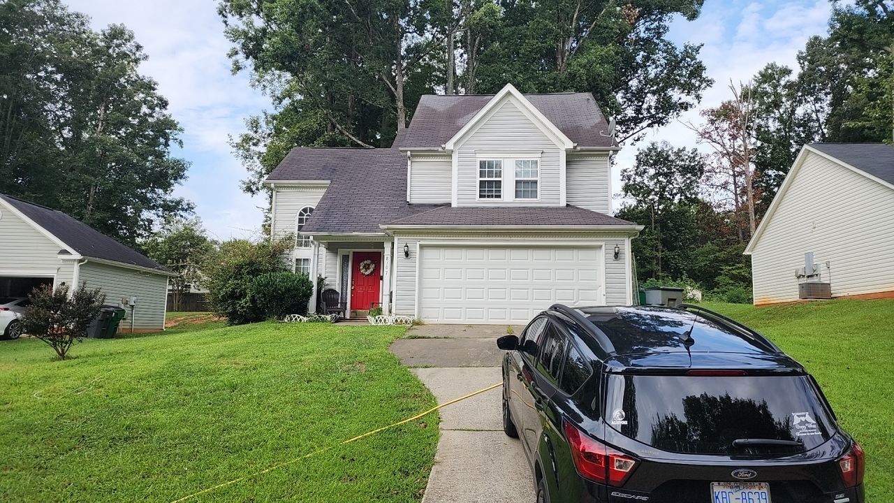 House Wash using cleaner by Power Wash Masters LLC
