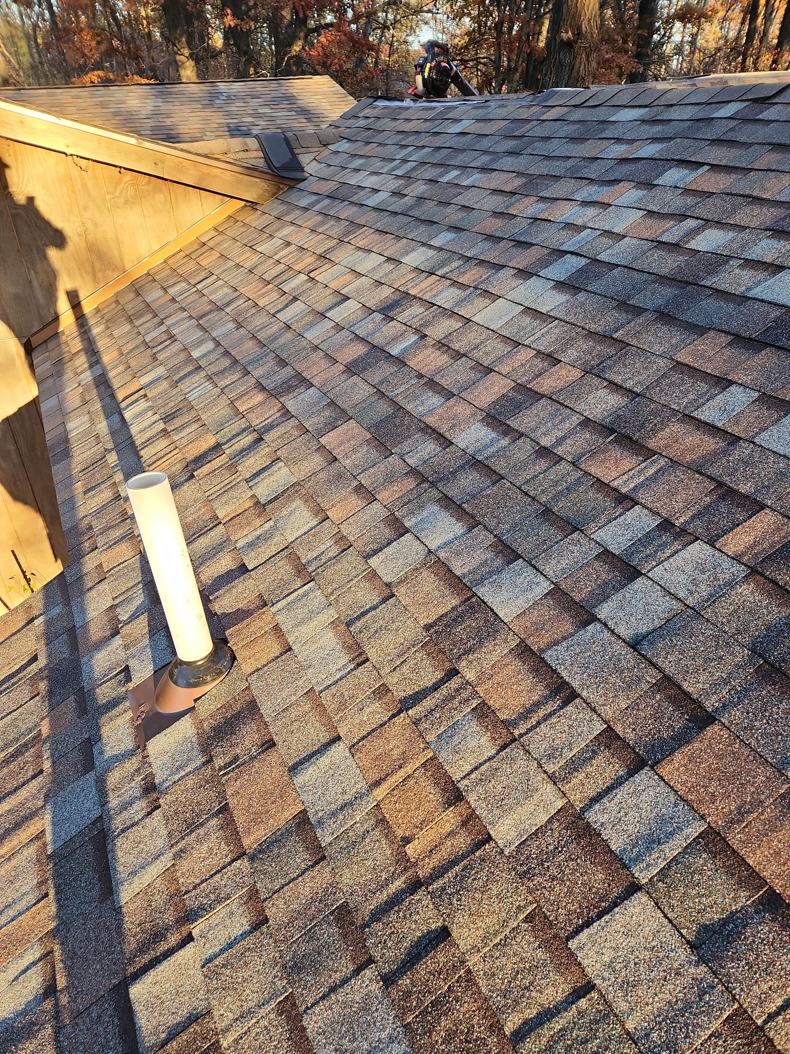 Owens Corning Roof Installation in Shingle Color Aged Copper – East Gull Lake, MN by Next Level Seamless Gutters / Exteriors Inc.