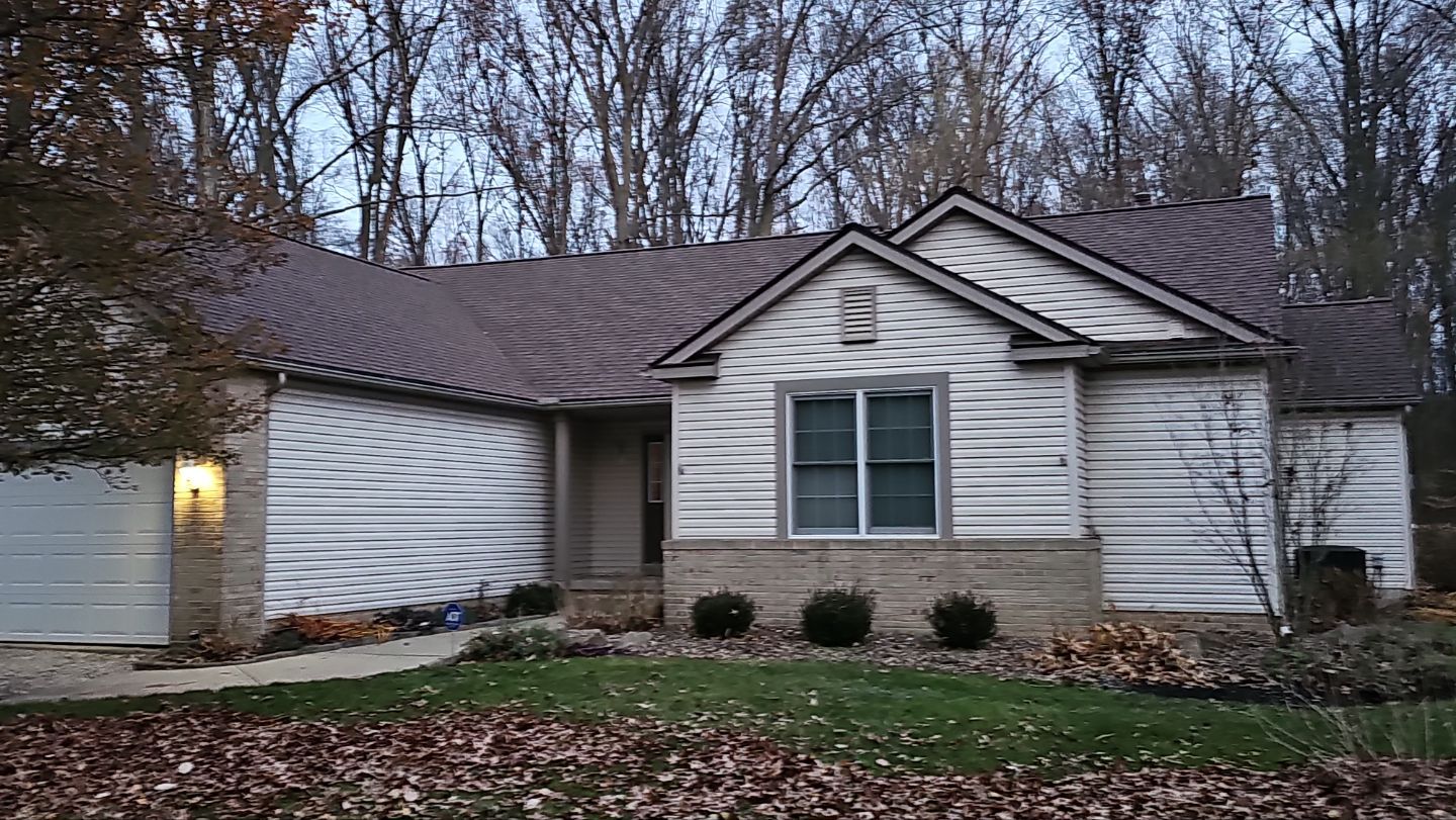 ATLAS PINNACLE COLOR: BURNT HICKORY DRIP EDGE: ROYAL BROWN by Eagle Eye Roofing
