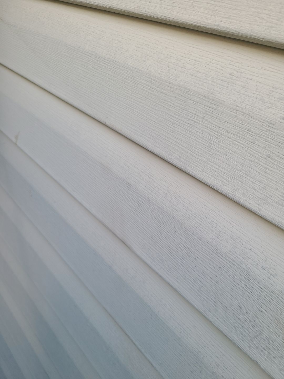 Alexandria: CertainTeed Landmark Pro Designer Shingles in Max Def Georgetown Gray by RM Banning, Inc.