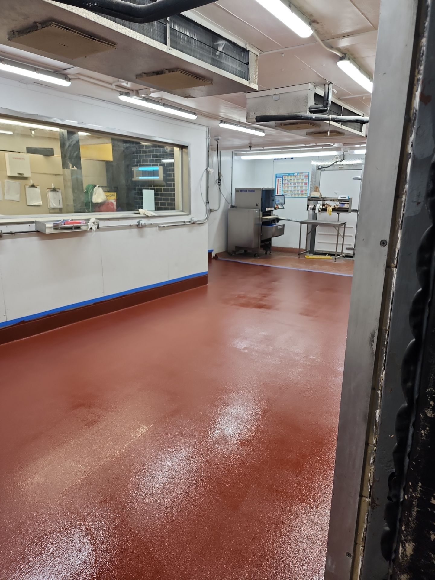 Fresco y Más Meat Processing Room Makeover by Seamless Surfaces