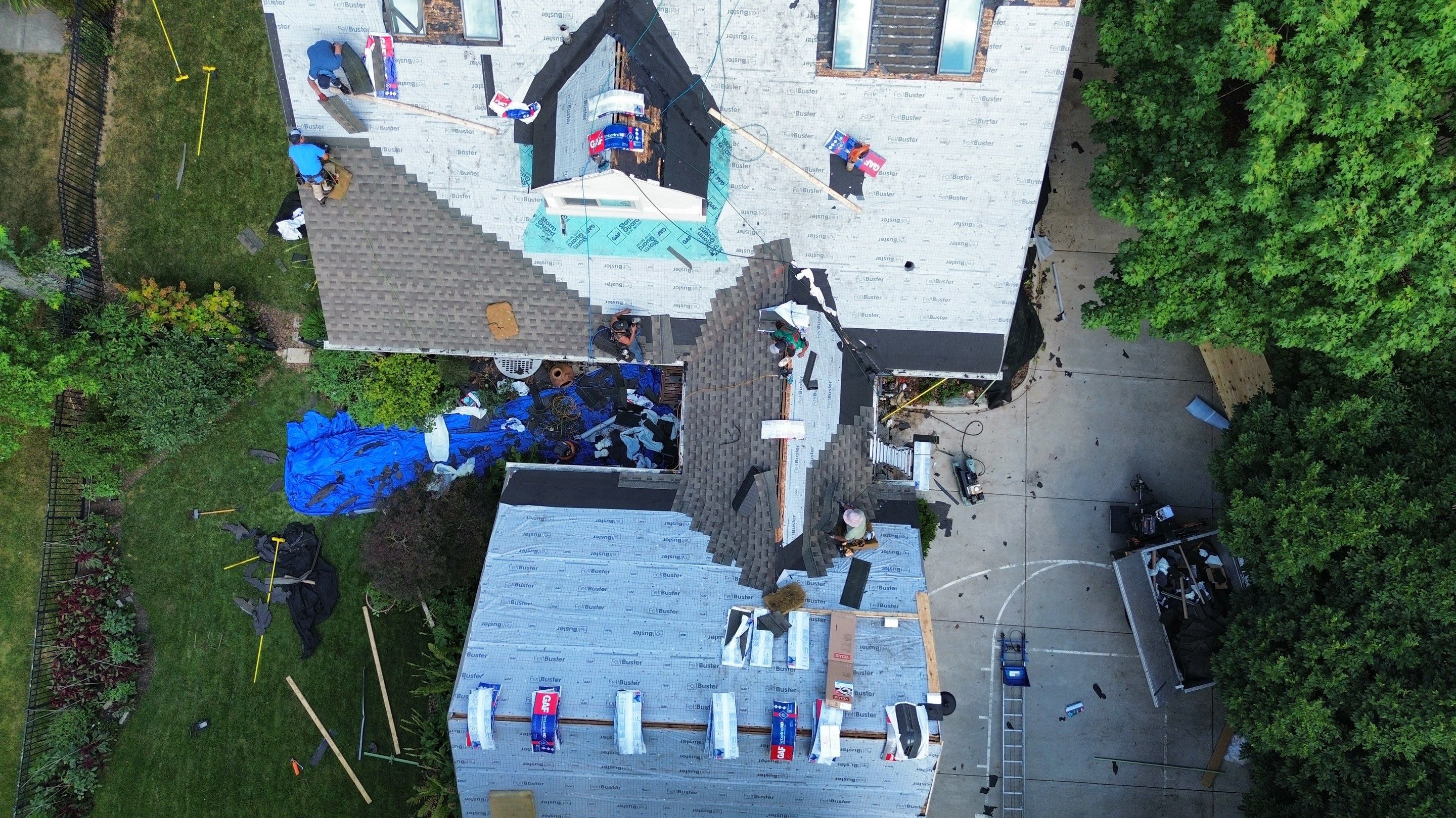Residential Roofing Installation using Timberline HDZ Shingles - Weathered Wood by RoofX 