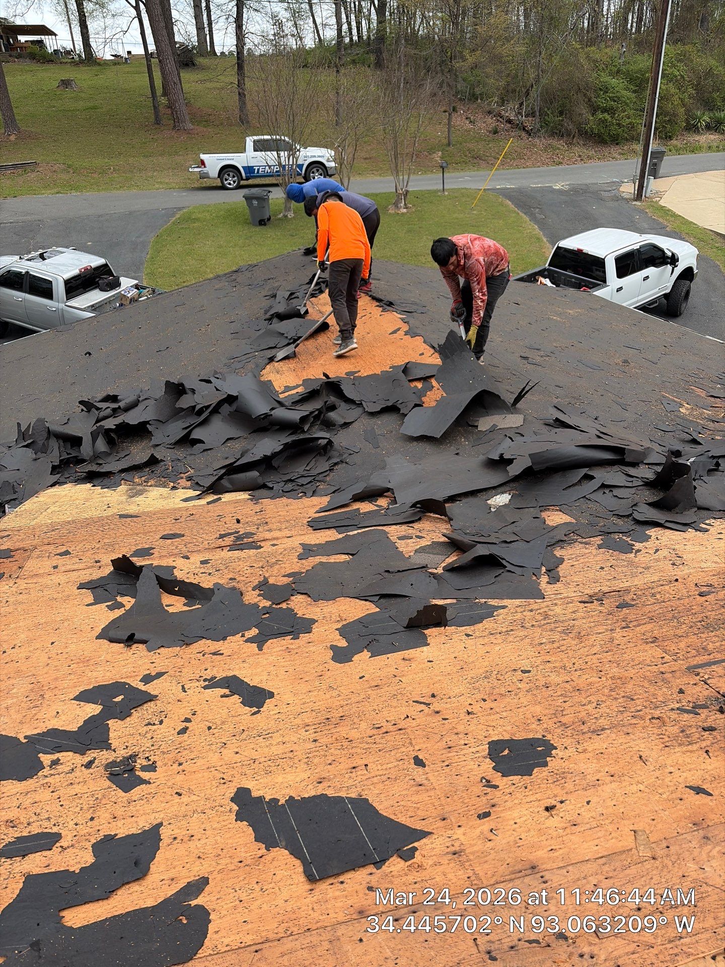 Complete Residential Roof Replacement and GAF Shingle Installation in Hot Springs by Temple Roofing and Exteriors