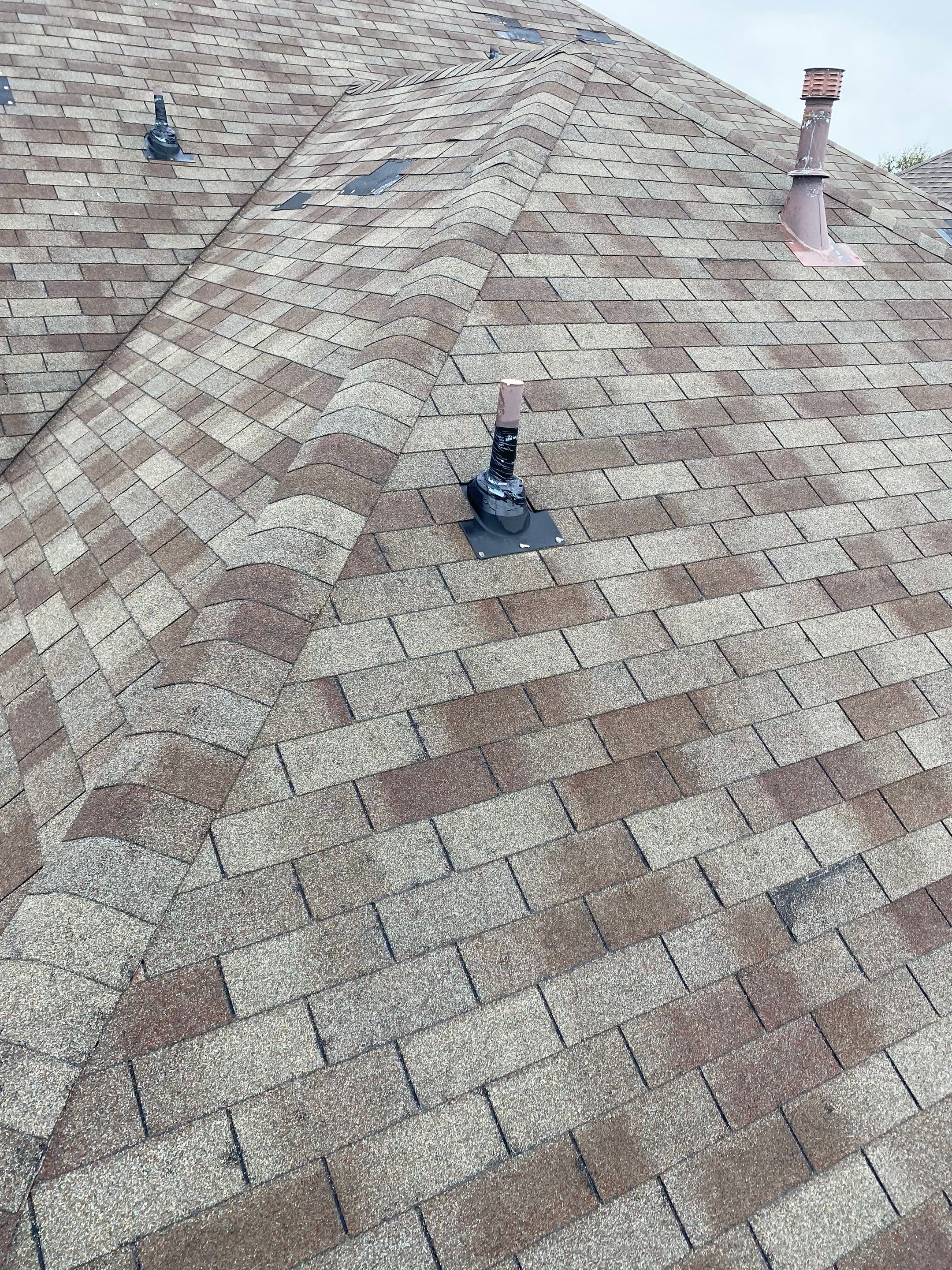 Residential Roofing Installation using Malarkey Vista AR by Harvey Roofing & Construction
