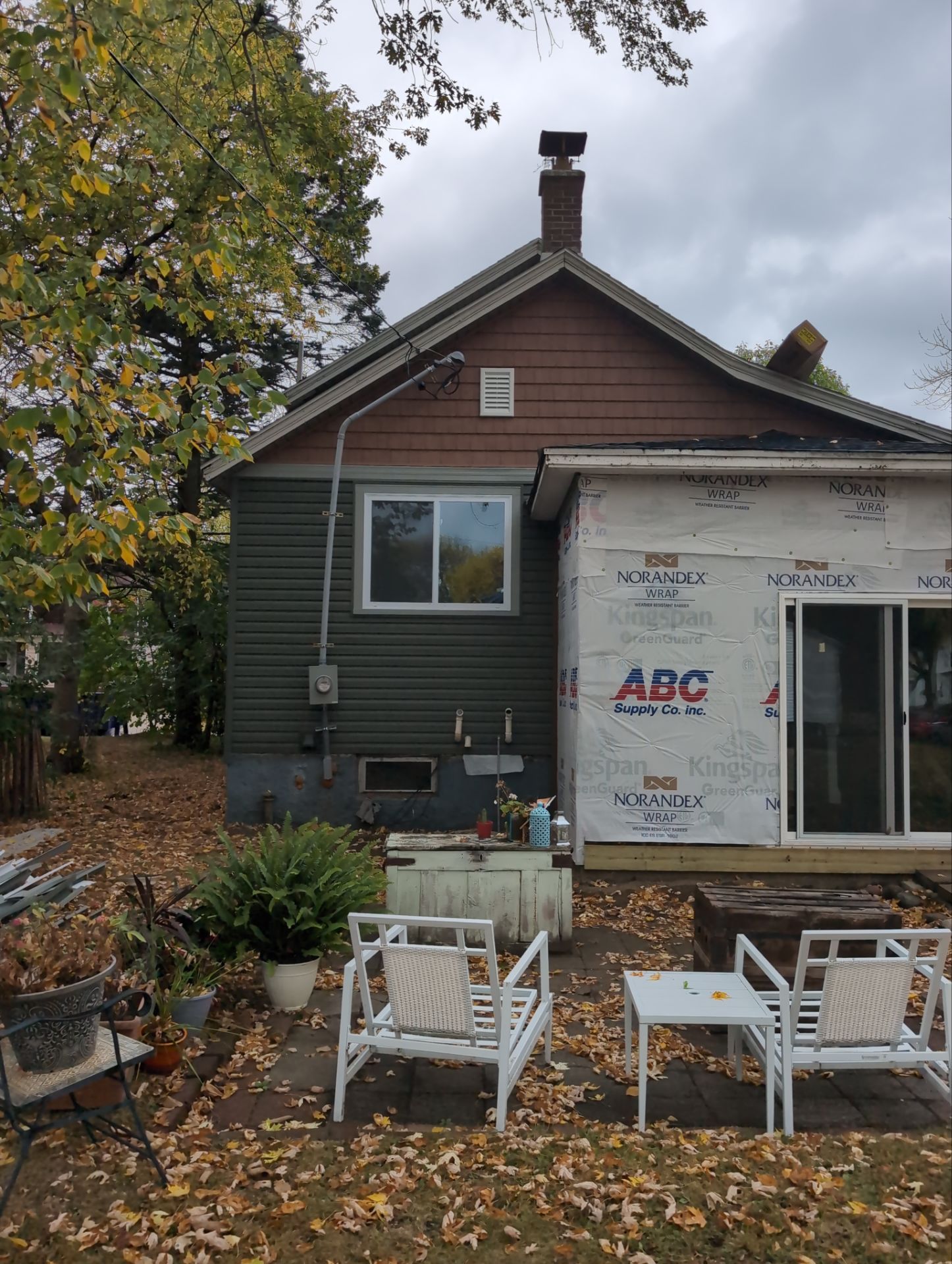 FULL HOME SIDING MAKEOVER SHEBOYGAN  by Gellings Roofing & Siding