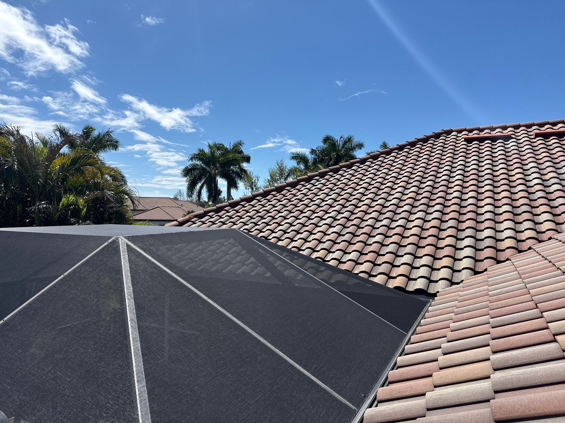 This project focused on a full gutter clean-out to restore proper water flow and prevent overflow issues.  Our scope of work included: 	•	Removing heavy leaf and pollen buildup from the gutter system 	•	Clearing out clogged sections along the rear gutters near the pool cage, where debris tends to accumulate more heavily 	•	Inspecting and cleaning the front gutter guards, which had several blocked areas restricting water flow 	•	Ensuring all downspouts and channels were flowing properly after service  Even with gutter guards installed, debris like pollen, shingle grit, and fine organic matter can still build up over time—especially in Florida’s environment. Regular maintenance helps prevent water damage, overflow, and staining on exterior surfaces.  Another thorough job completed by Sunshine AquaWash® – keeping homes protected from top to bottom. by Sunshine AquaWash