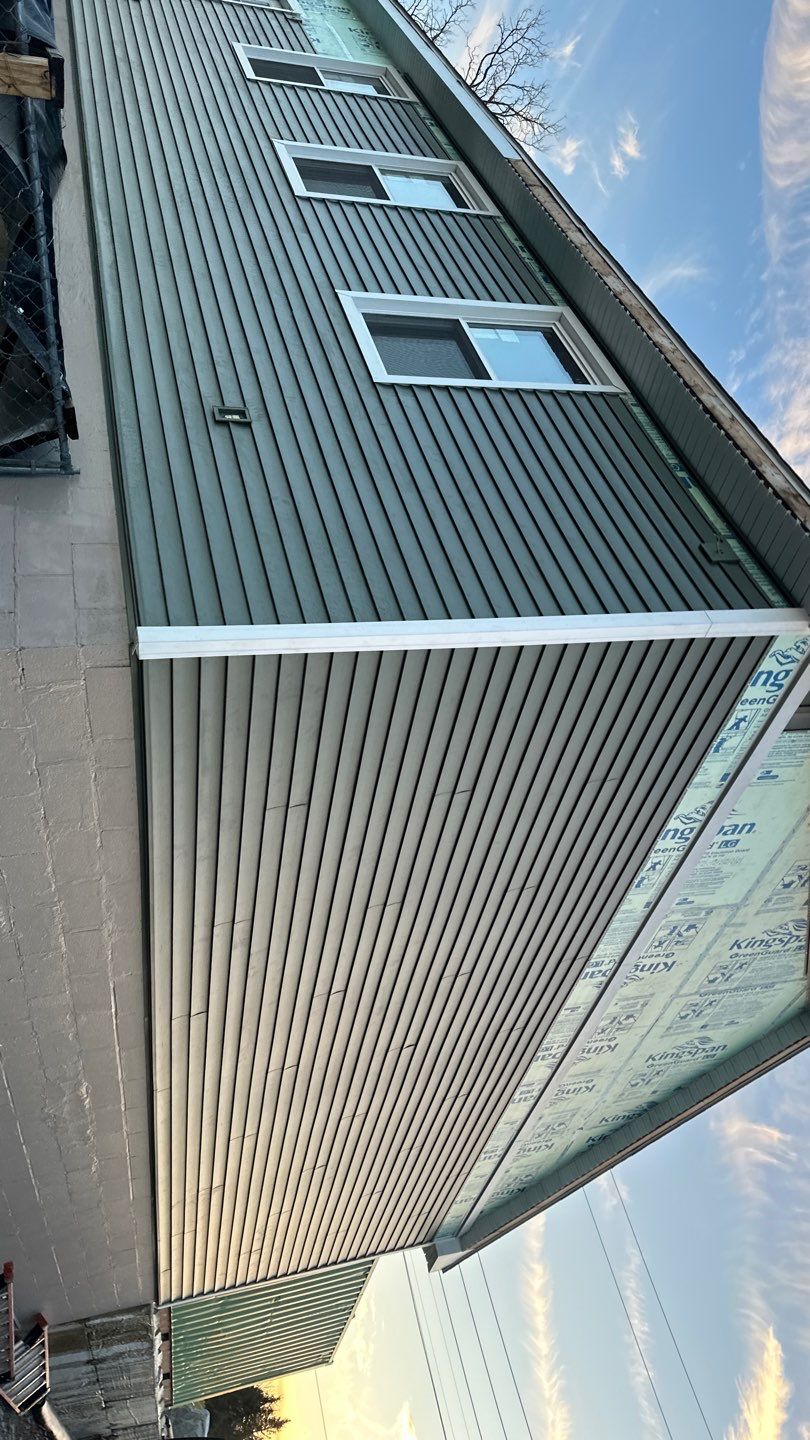 Siding Replacement using CertainTeed Restoration Classis D4 by 180 Contractors