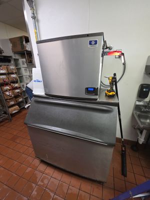 Commercial Manitowoc Ice Machine Diagnostic and Repair in Lady Lake
