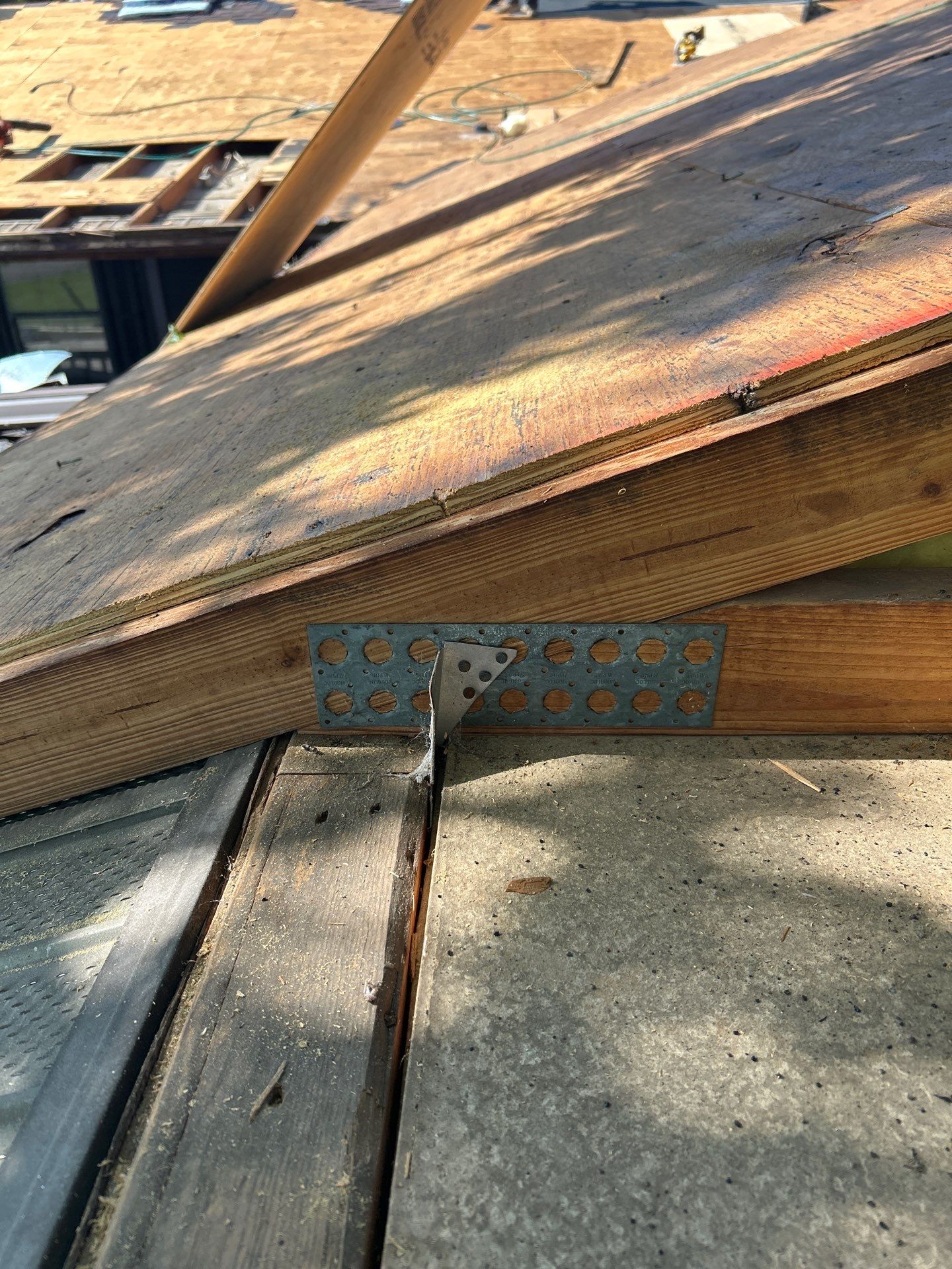Project in Wimauma 33598 by Mitchell Roofing Company LLC 