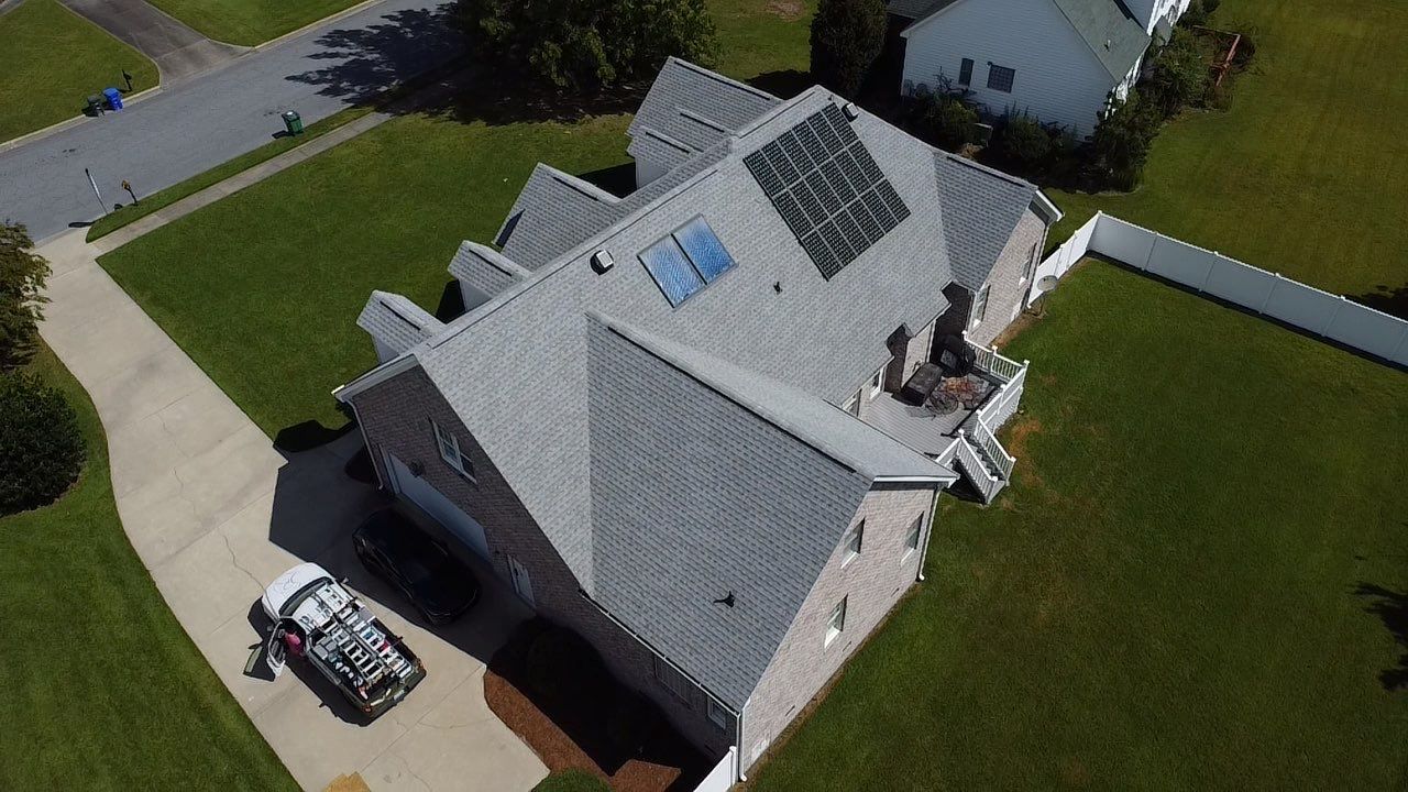GAF HDZ Fox Hollow Grey by Skybird Roofing