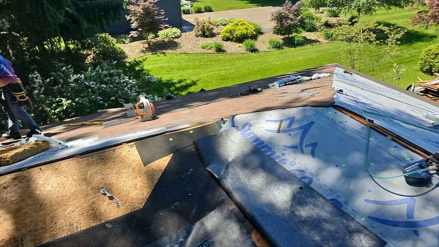 Atlas Pinnacle, Color, Burnt Hickory, Drip Edge, Color, Royal Brown by Eagle Eye Roofing