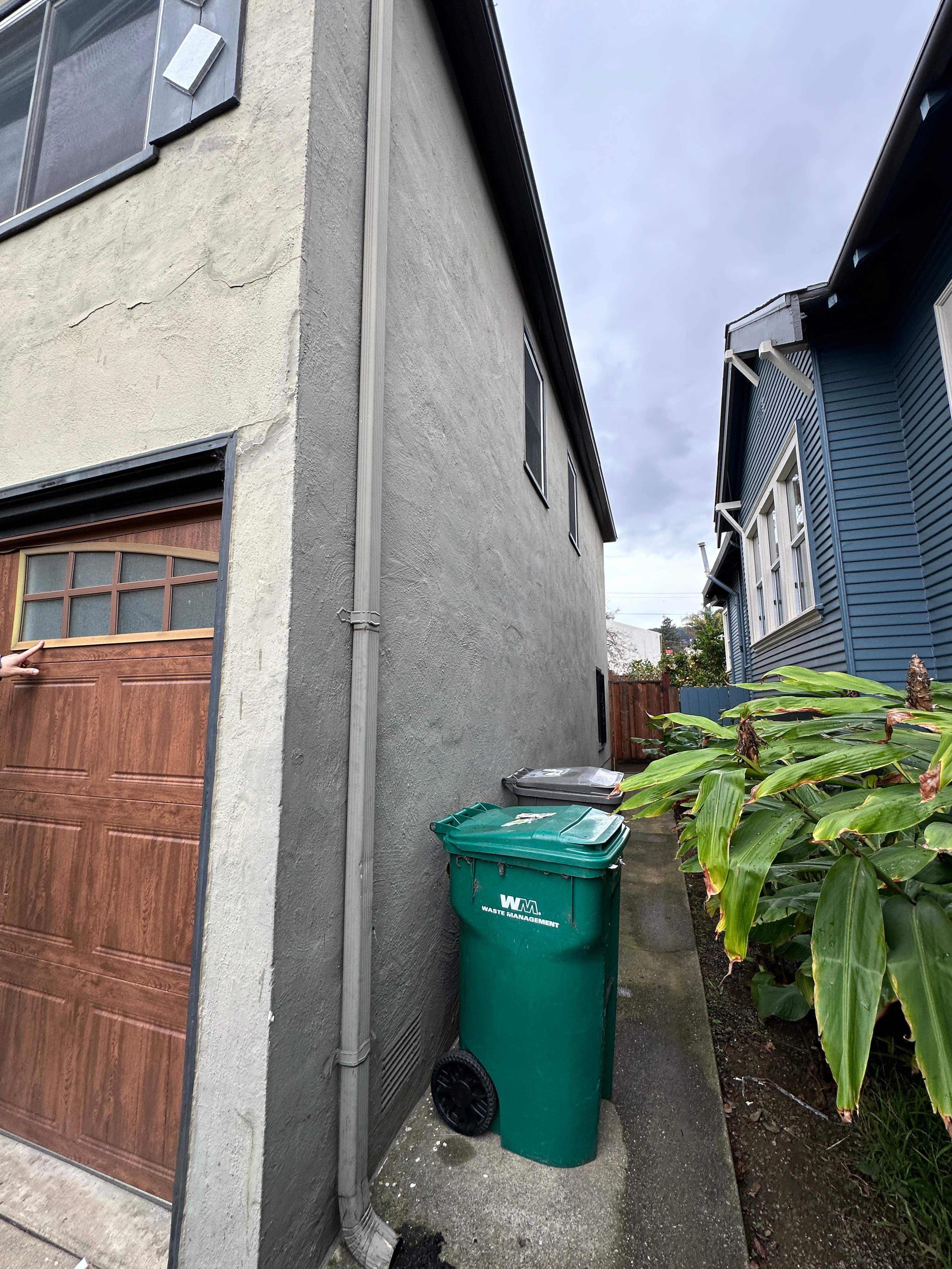 Exterior  using Sherwin-Williams  by Herrera’s Bay Area Painting inc.