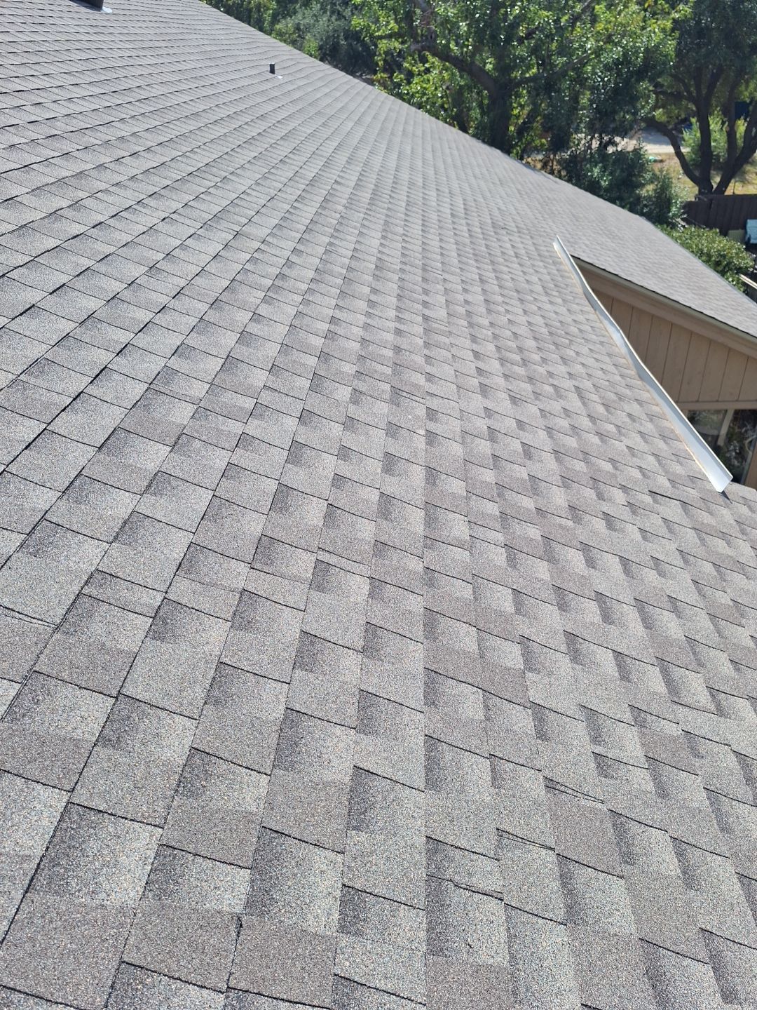 North Dallas Roofing Installation using GAF Timberline HDZ by Bert Roofing Inc