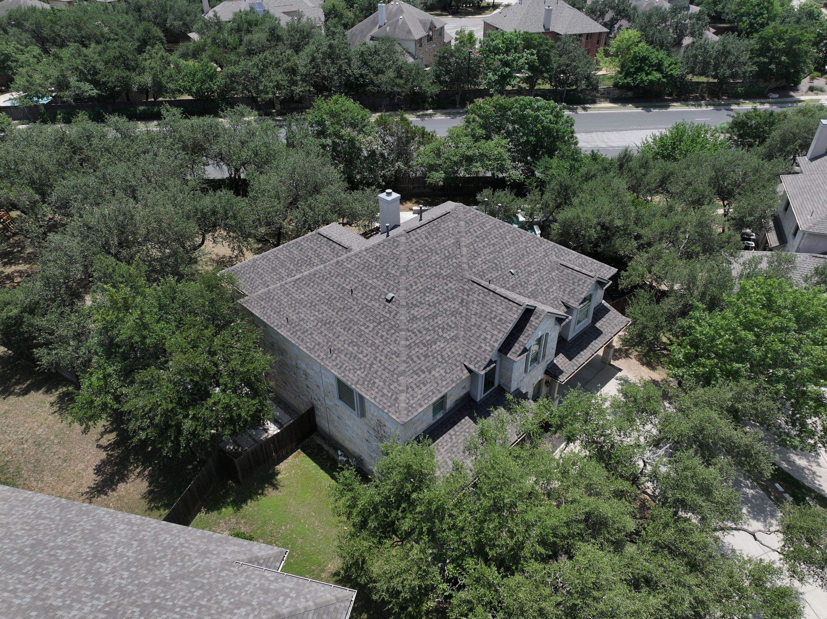 Driftshake Shingles by Perennial Roofing 