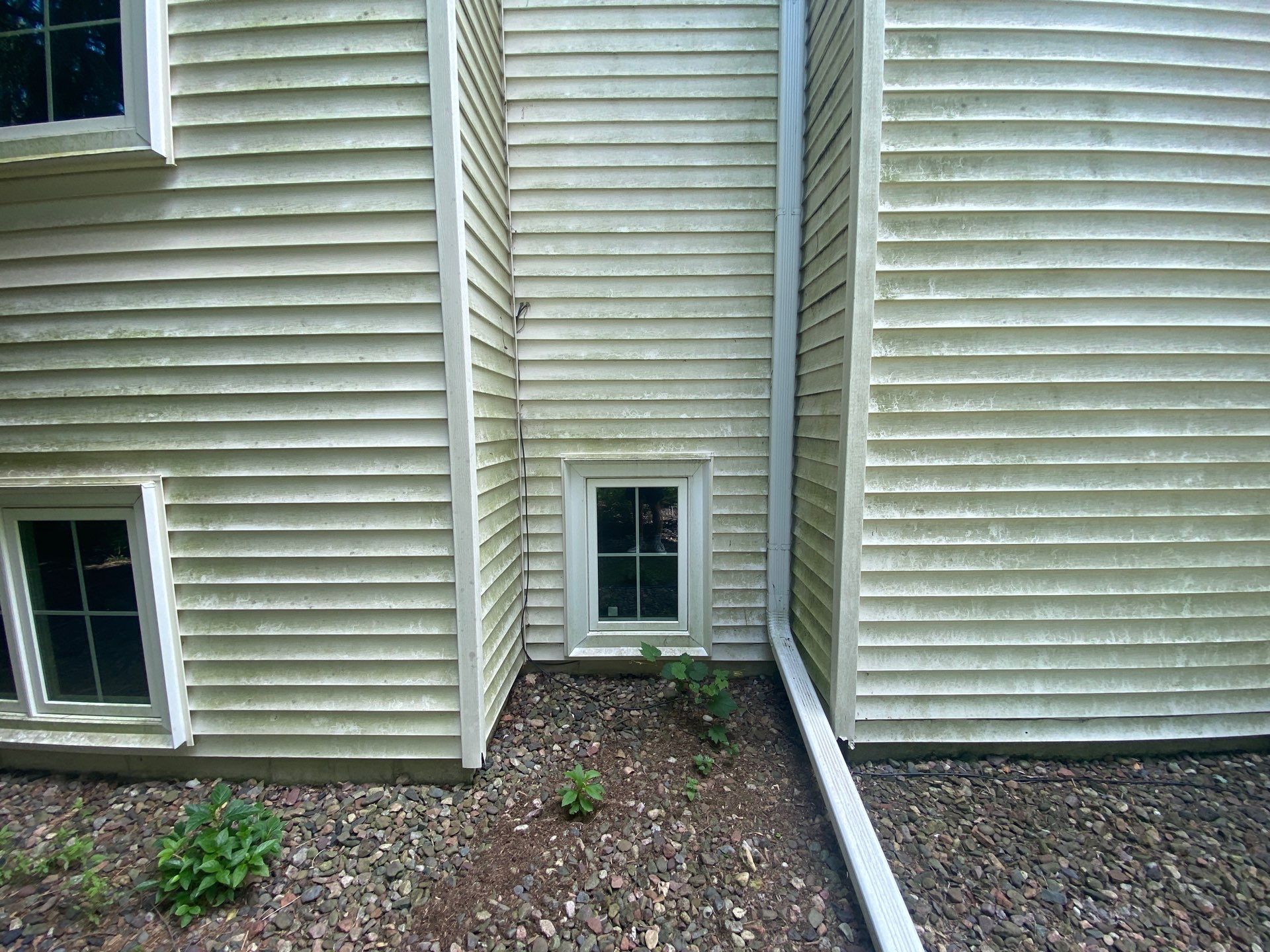 House and window wash by Shulla Exterior Cleaning