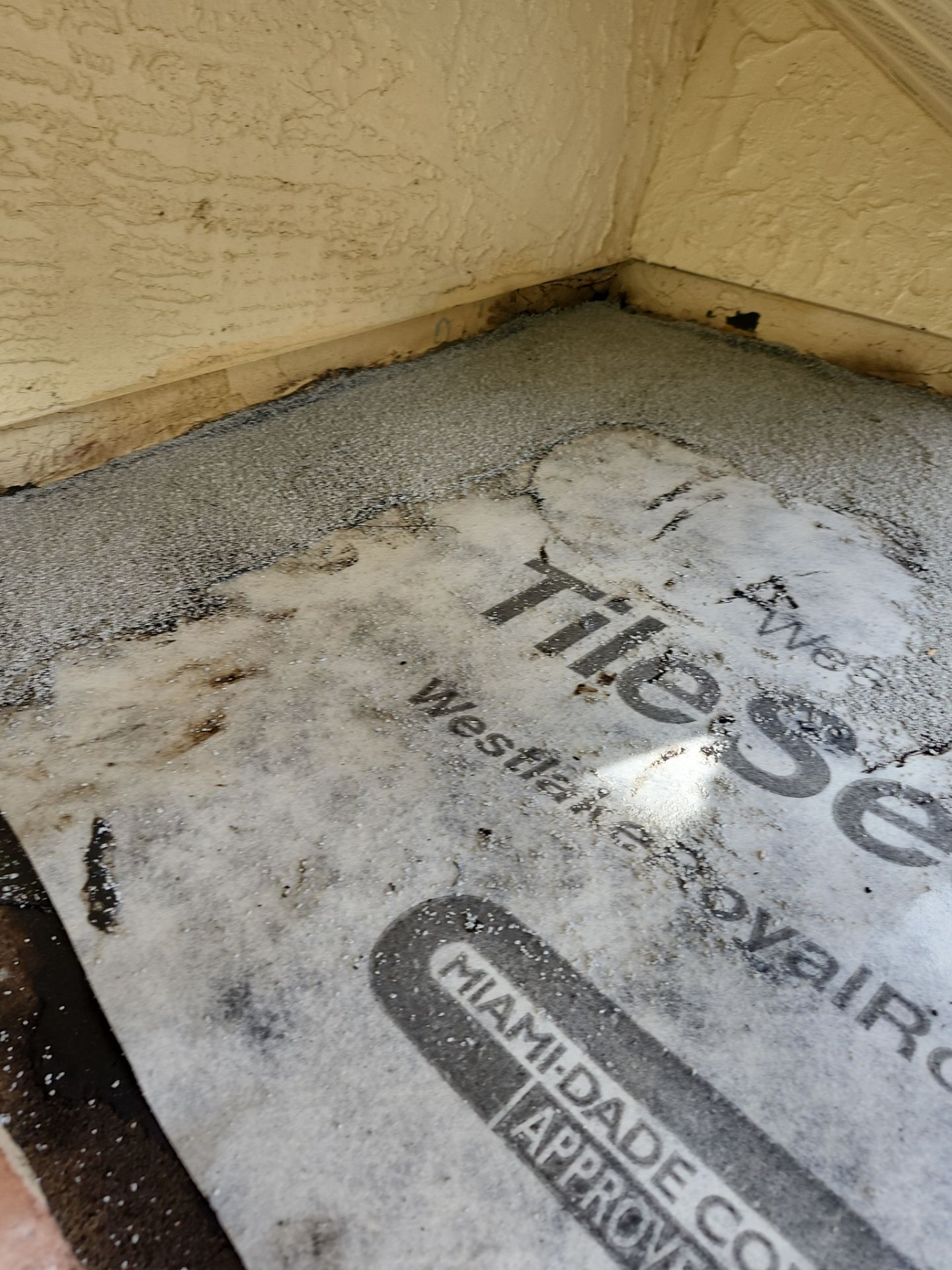 Tile Roof Repair in West Palm Beach – Expert Restoration & Leak Fixing by Aastro Roofing