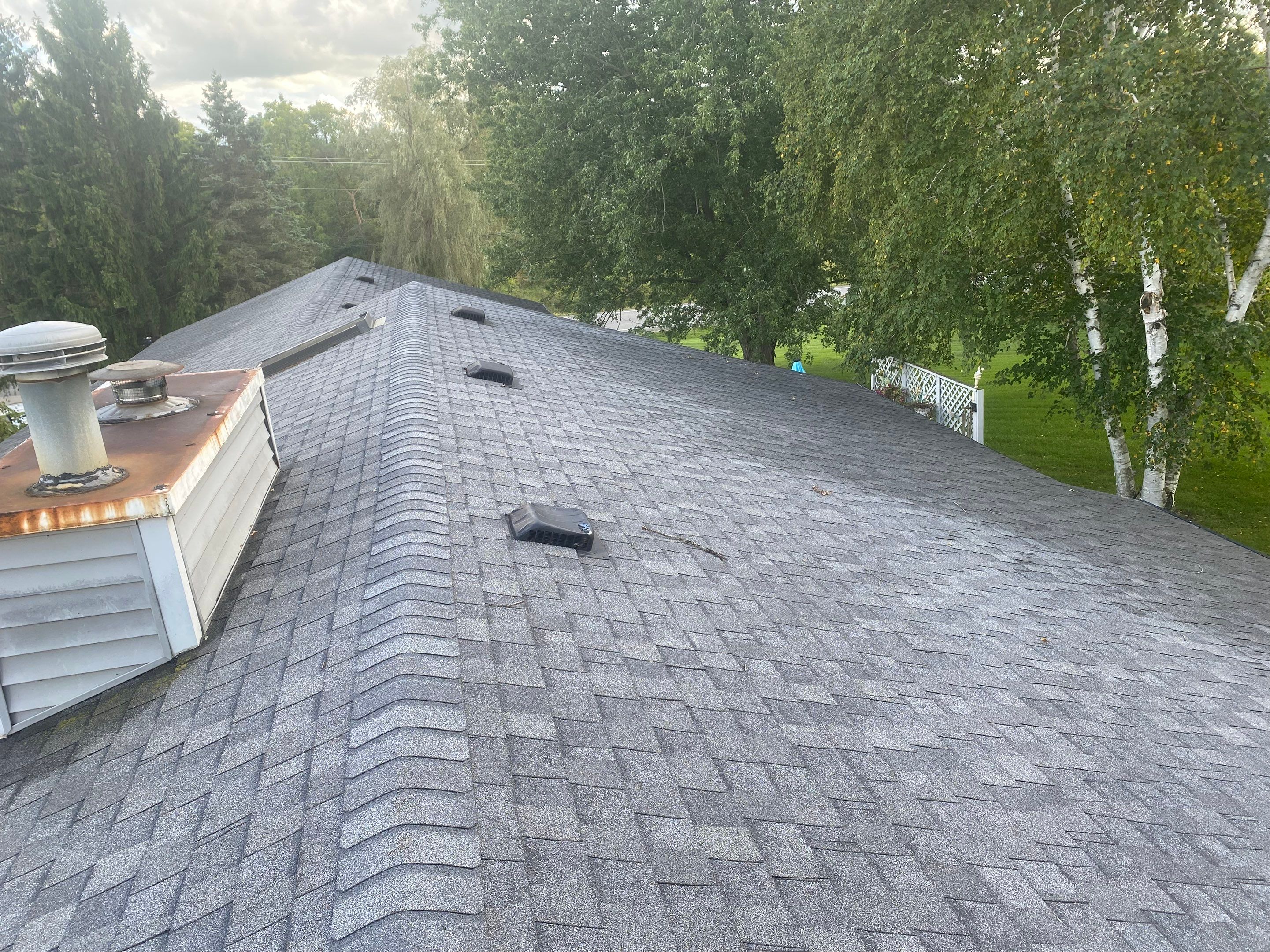 Residential Roofing Installation using Certainteed Landmark ClimateFlex by GRACCO