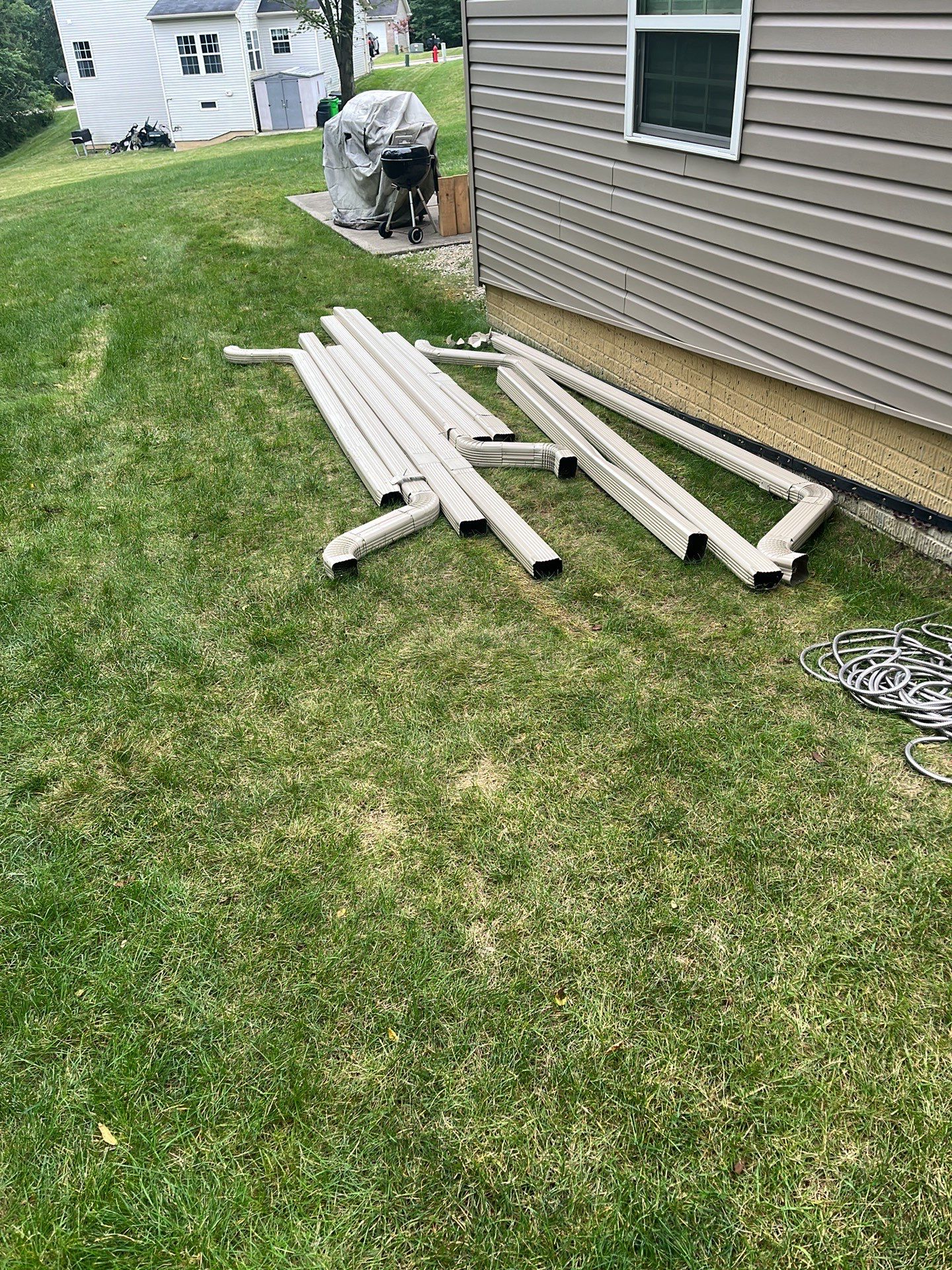 Residential Roof Replacement using CertainTeed Grand Manor by Absolute Roofing and Construction