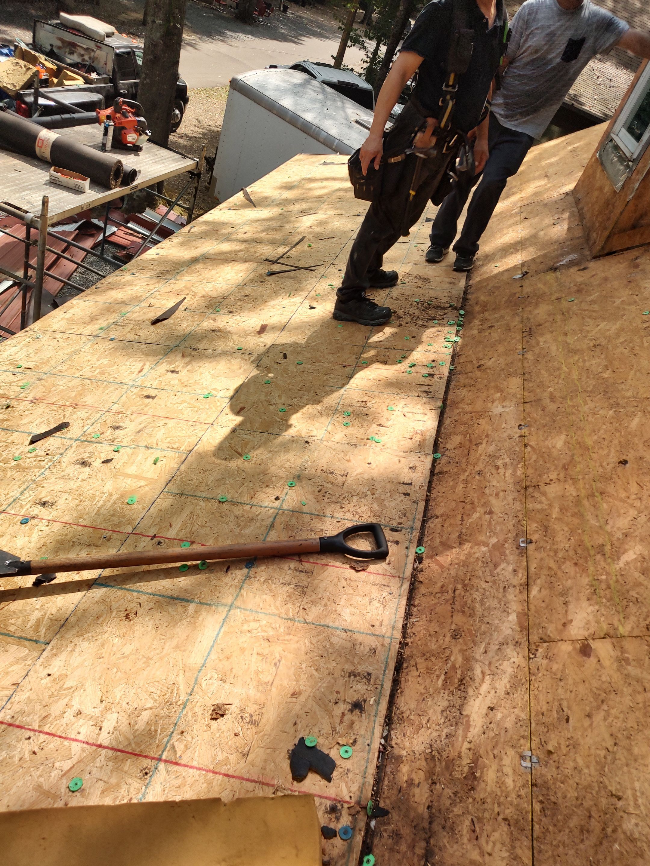 Metal Roof Replacement: 26 GA. Residential Metal Panel by Hostetler Roofing