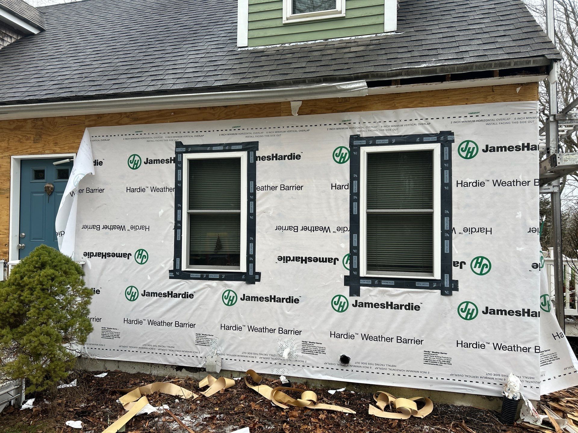 James Hardie siding in Dream Collection color - Dighton, MA by UBrothers Construction