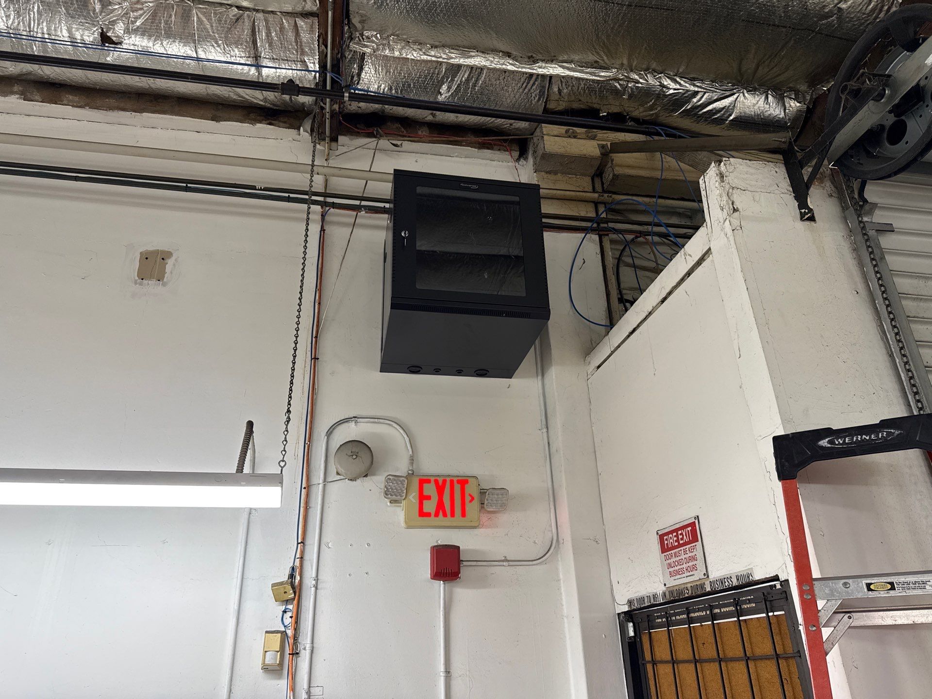 Manufacturing Plant using 0M4 Fiber Optics by Ring and Ping Inc.