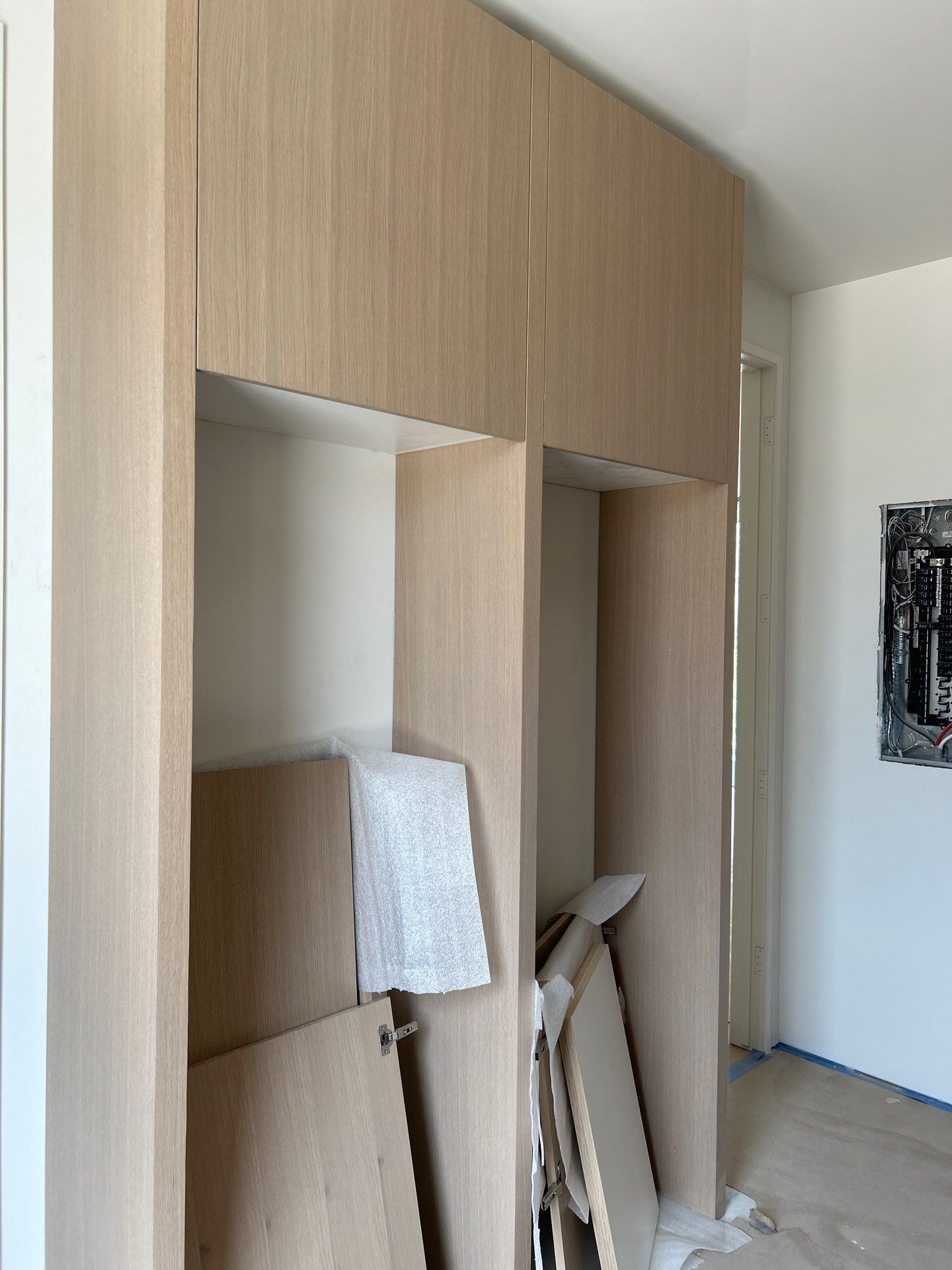 Denver Kitchen, Bath, Home Entertainment, and Closet Install by Concept 32, Inc.