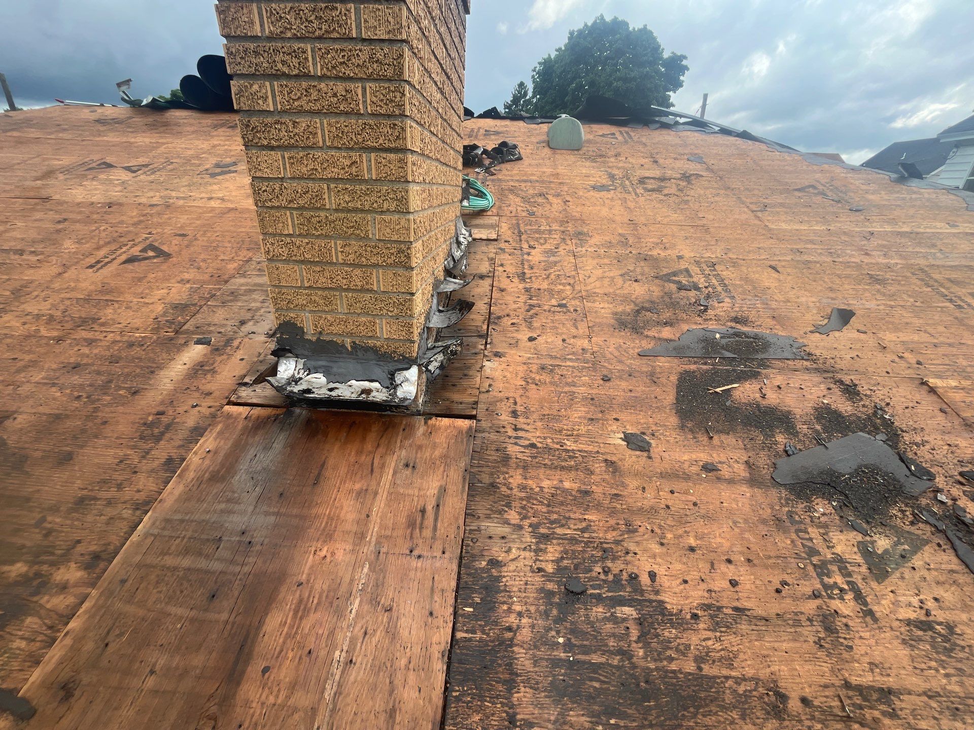 🏠 Roof Replacement Completed in Syracuse, NY | Owens Corning Shingles 🛠️ by Alpha Omega Roofing LLC