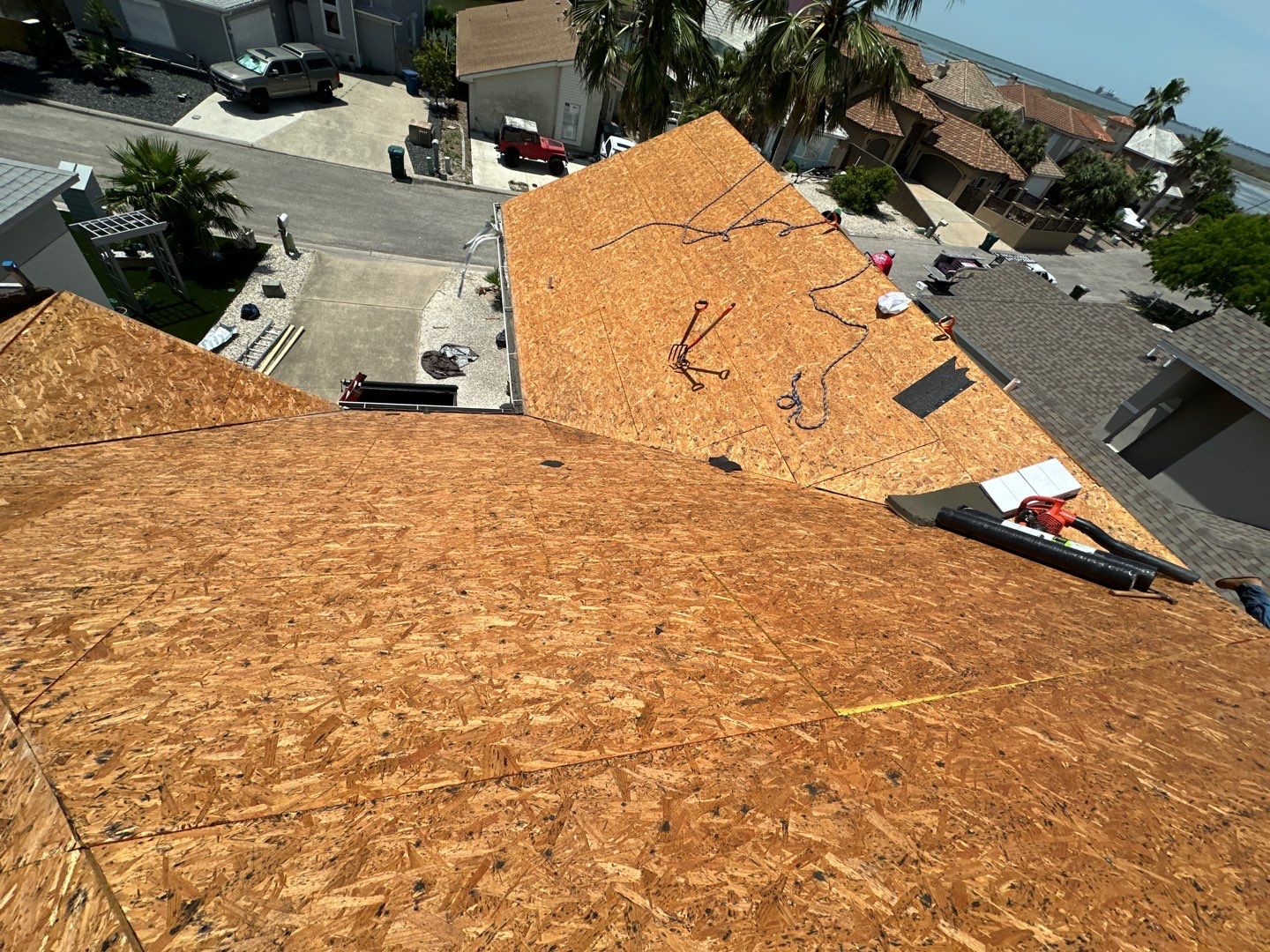 Residential Roofing Installation using Owen's Corning Duration (Lifetime) Shingles by Roof Repair Company
