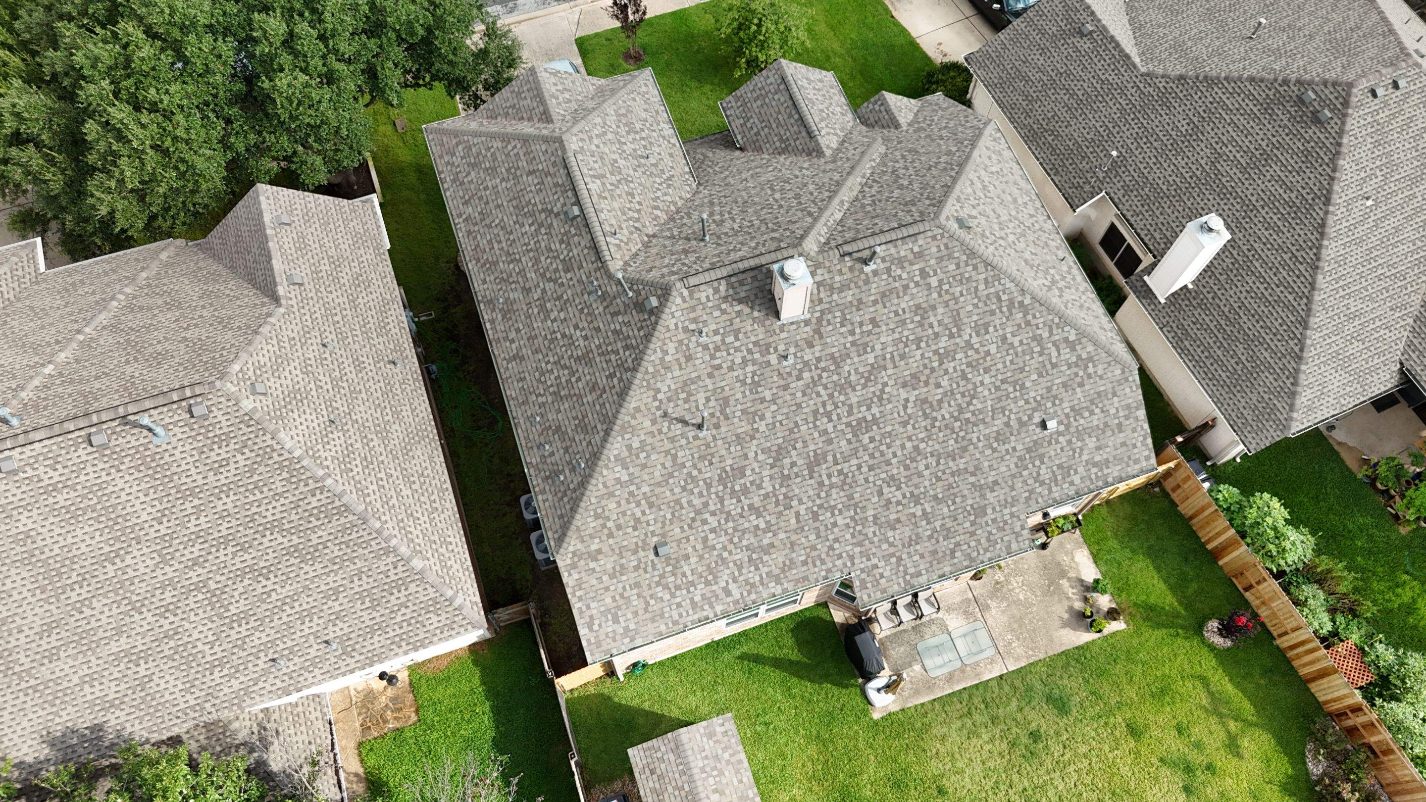 Driftwood - Owens Corning TruDefinition Duration by RoofsOnly.com