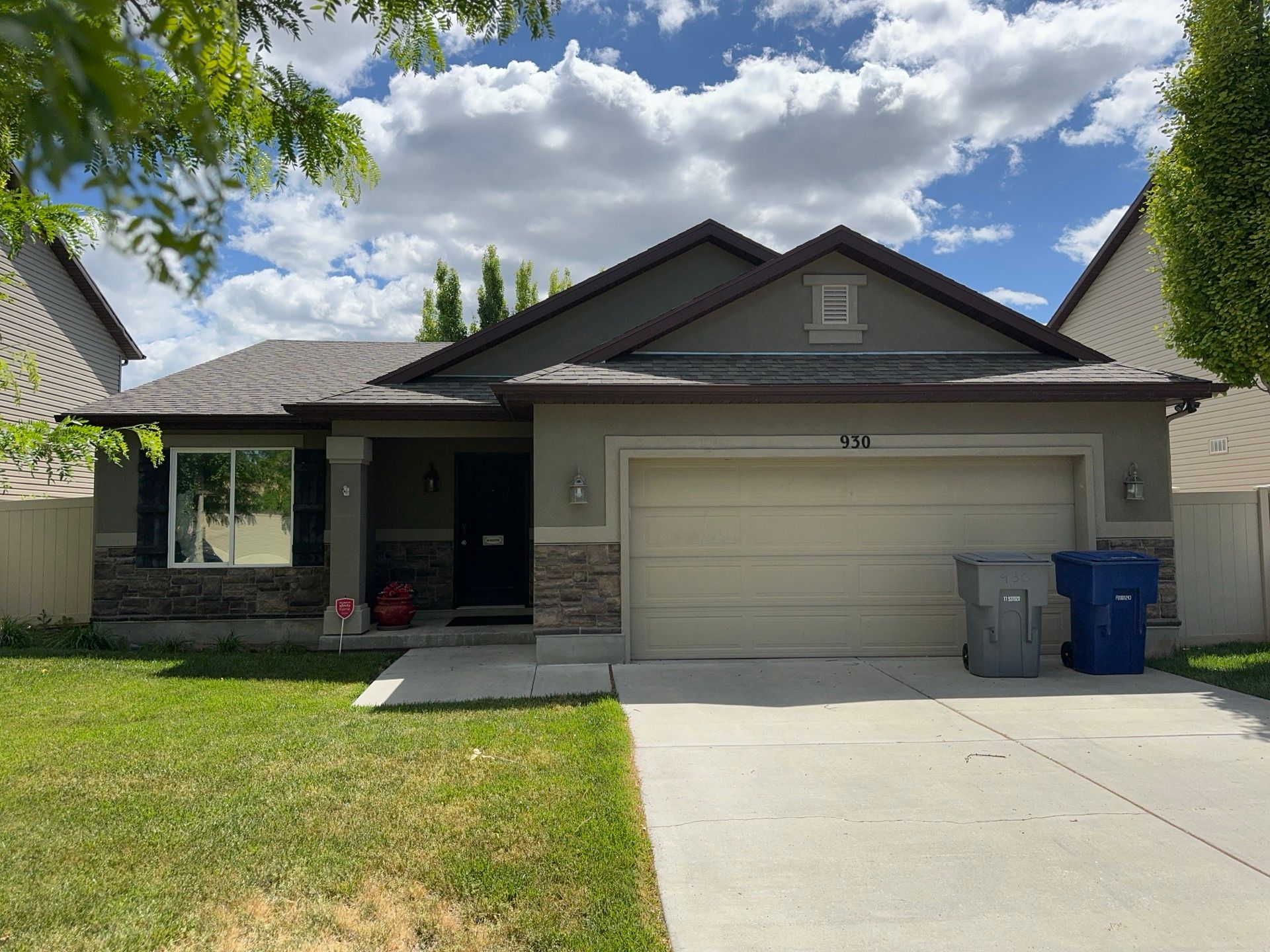 North Salt Lake | Unified Hardie Transformation | Cobble Stone by Ideal Siding Utah