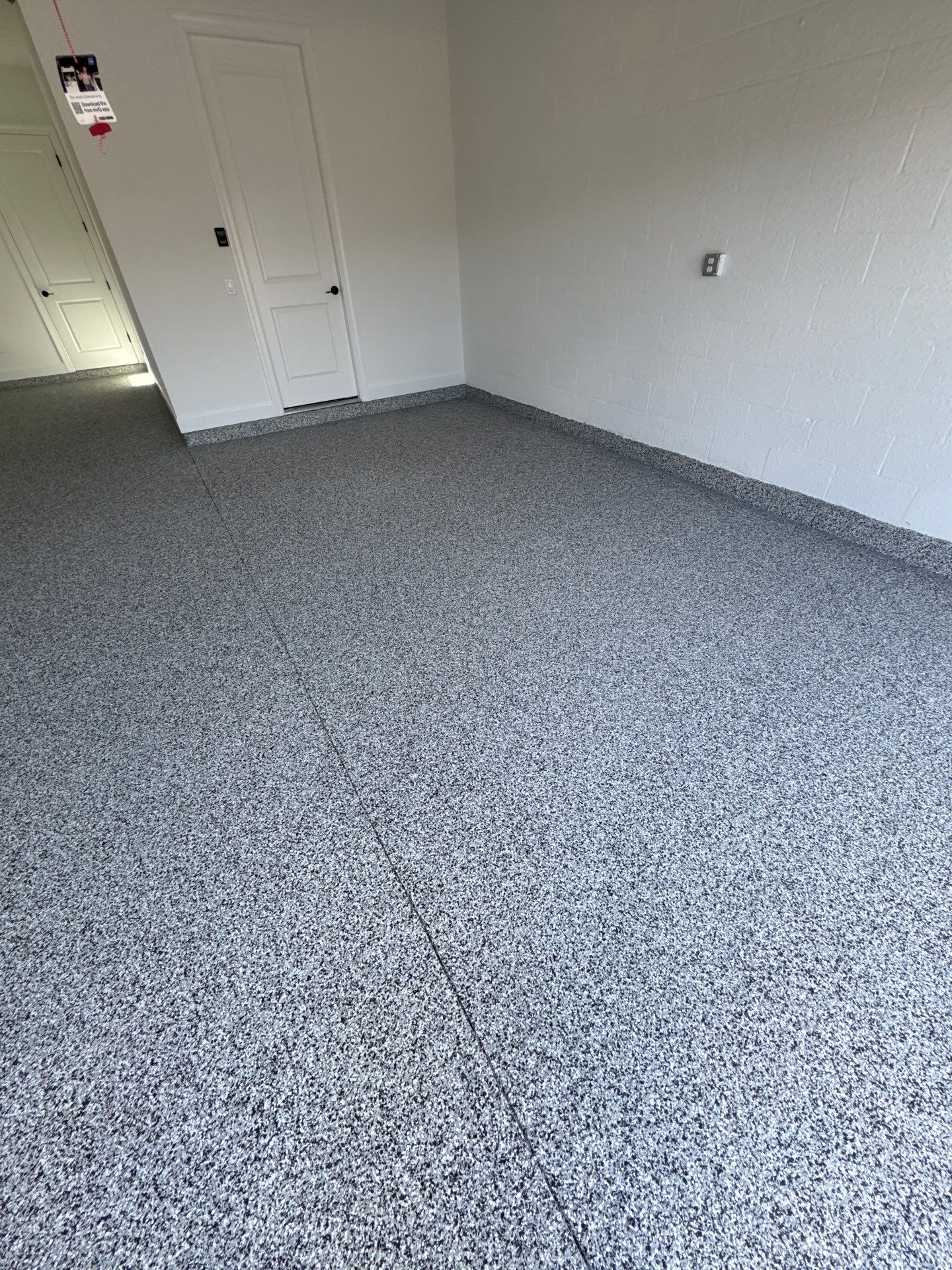 Sarasota, FL Polyaspartic Garage Floor Coating by Performance Floors & Coating
