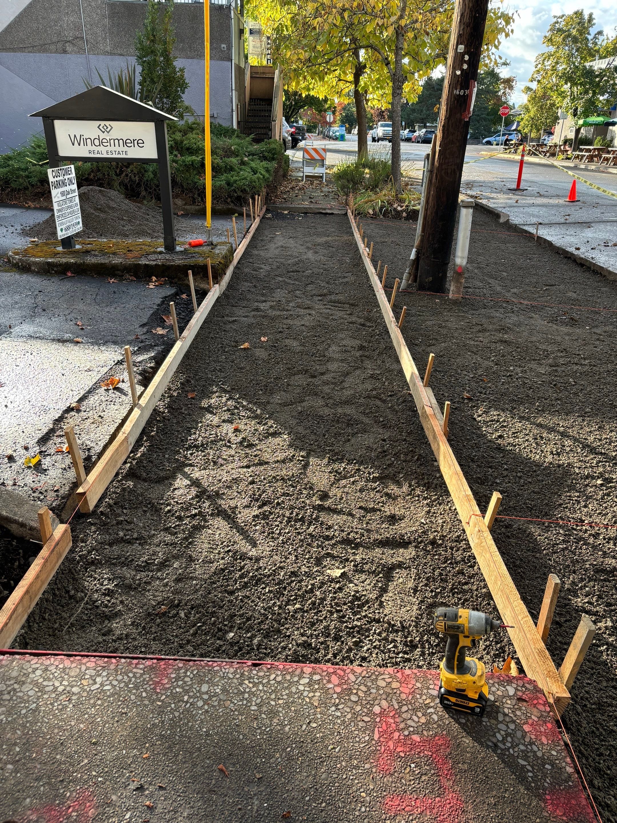 1600 - Commercial Driveway Concrete Repair by MV General Construction, LLC
