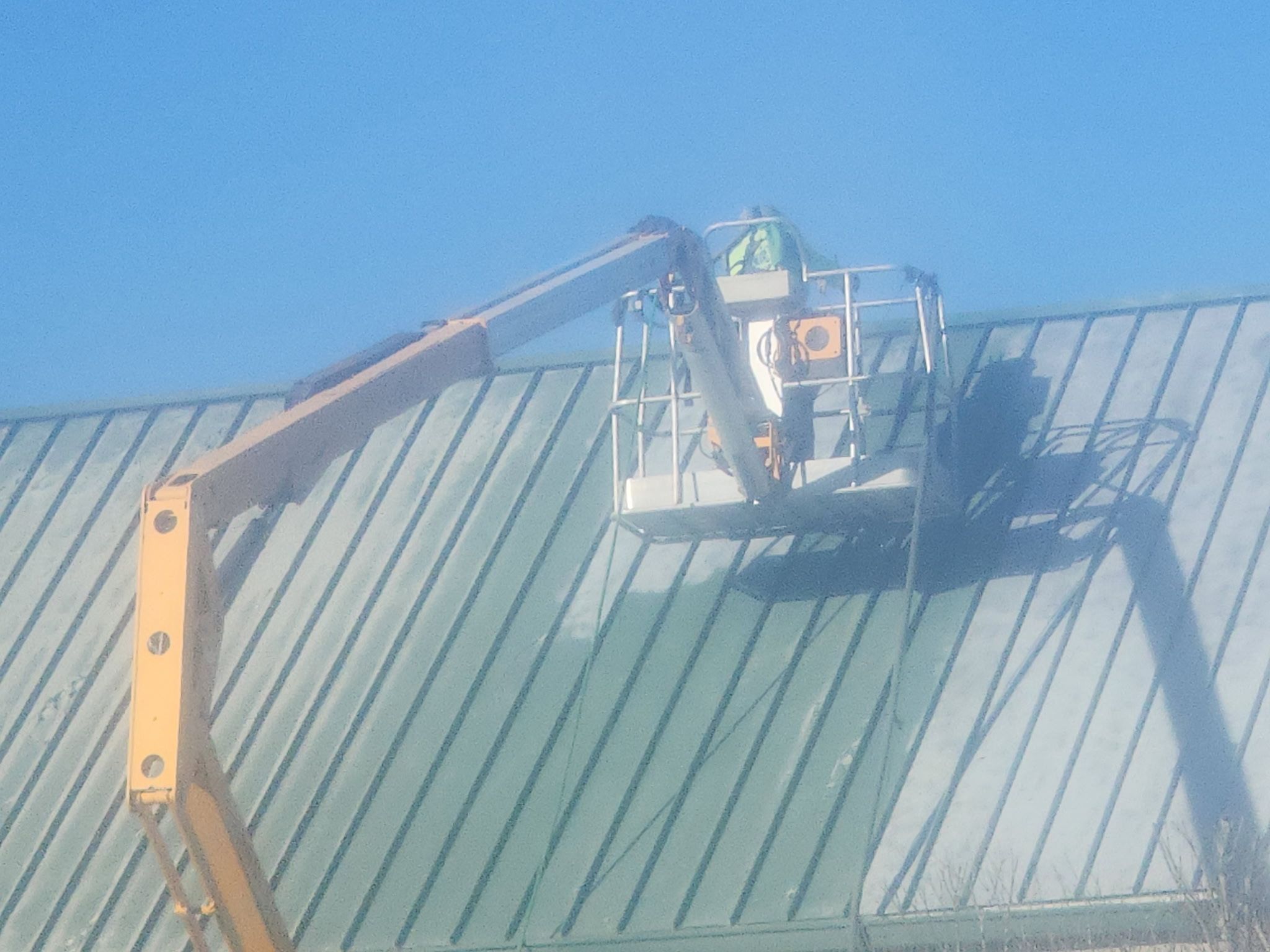 Metal roof  by Allstate Sandblasting 