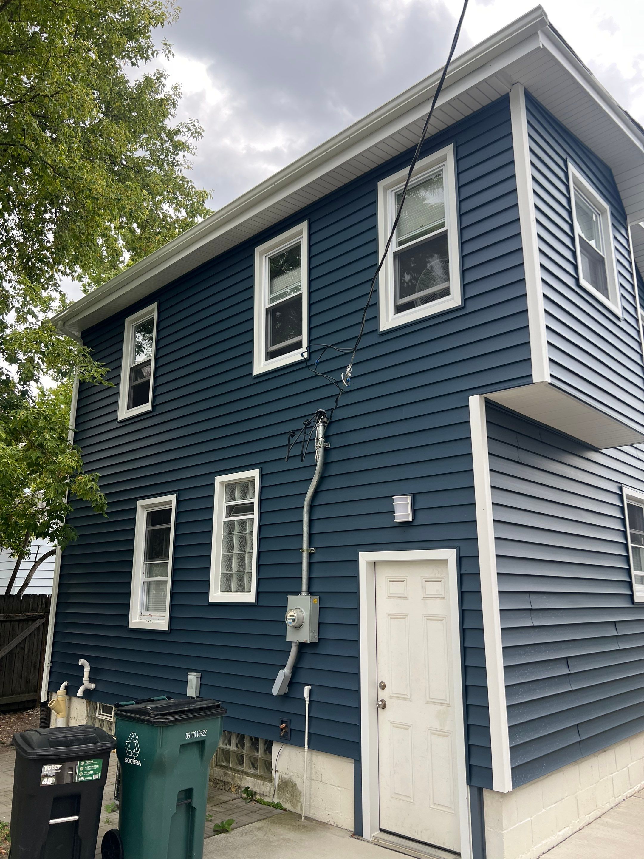 CertainTeed Vinyl Siding Replacement by Bloomfield Construction & Restoration