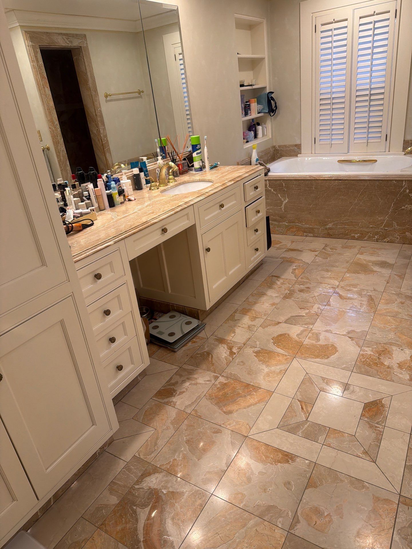 House Cleaning and Maid Service in Dunthorpe Portland by Cloud 9 Professional Cleaning Services