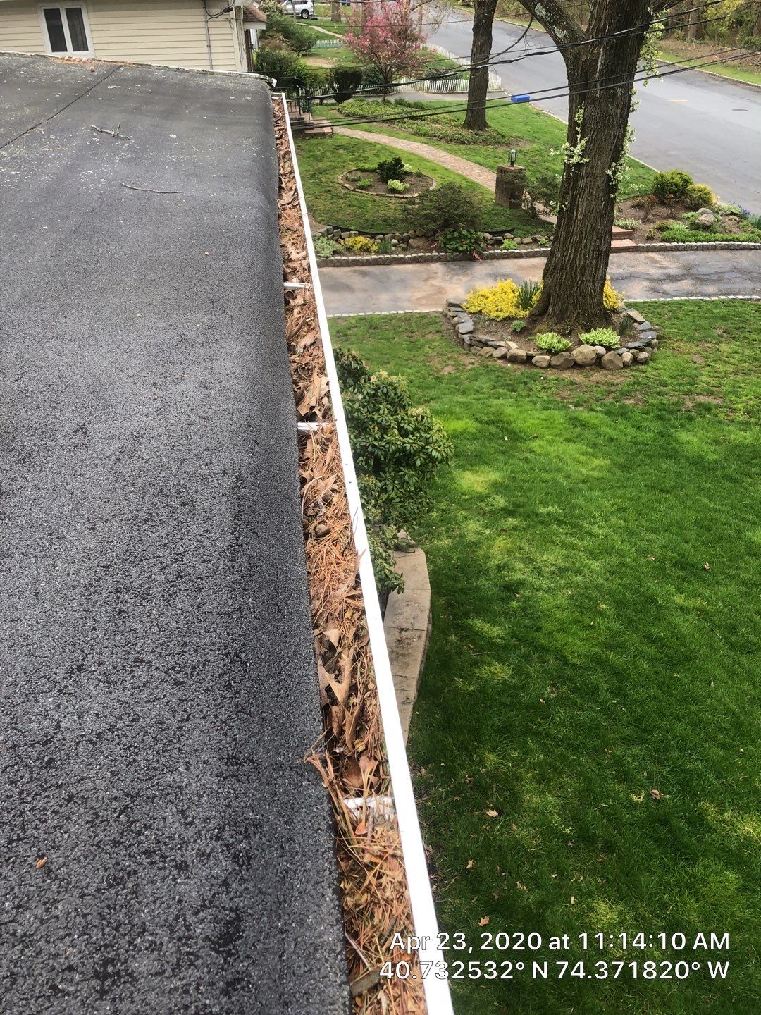 Comprehensive Gutter Cleaning and Debris Removal in Summit by NJ Home Maintenance Services