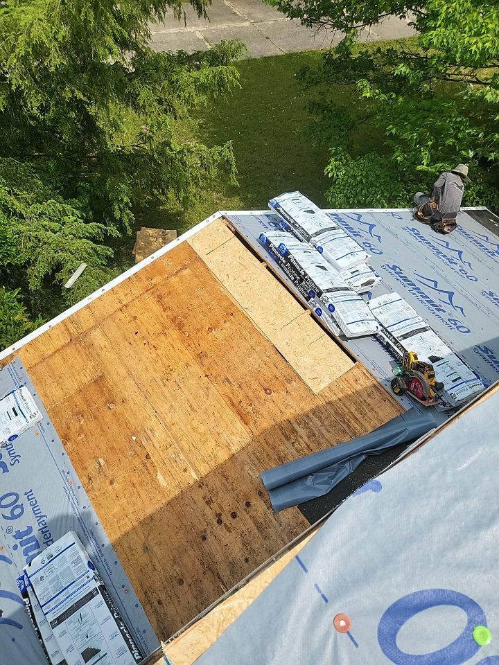 ATLAS PINNACLE HP W/SCOTCHGARD COLOR: HEARTHSTONE  by Eagle Eye Roofing